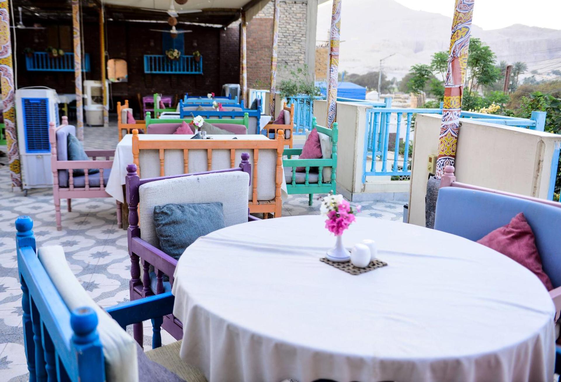 Flamingo Memnon Guest House - Photo 6