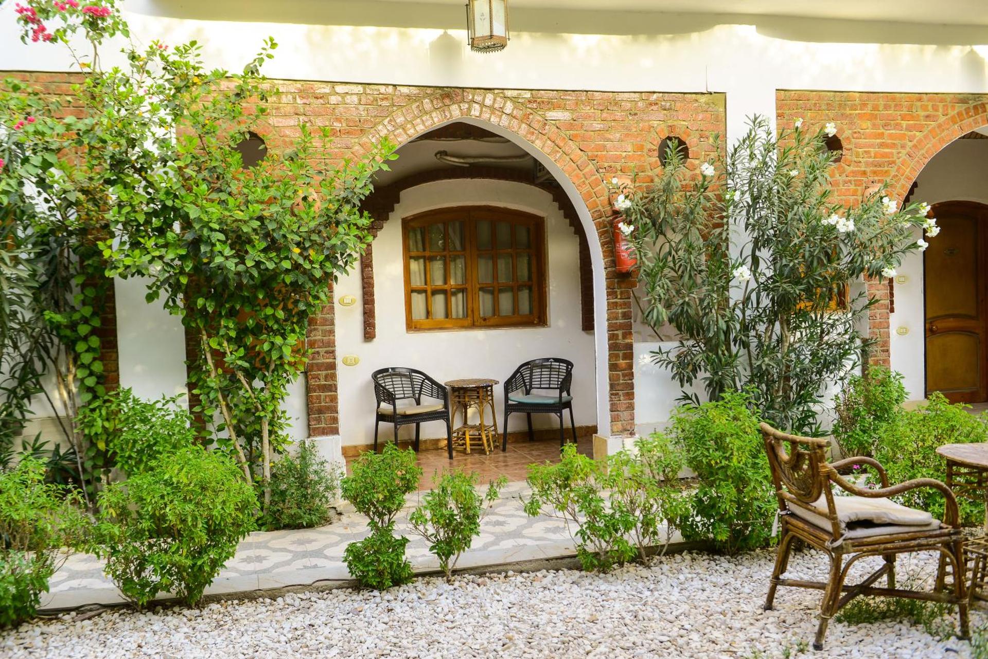 Flamingo Memnon Guest House - Photo 135