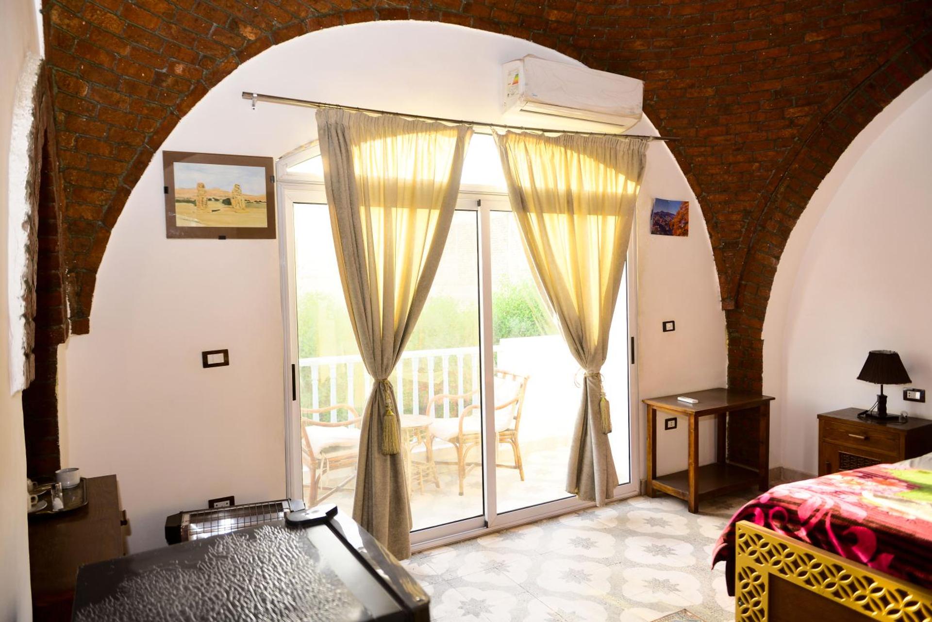 Flamingo Memnon Guest House - Photo 95