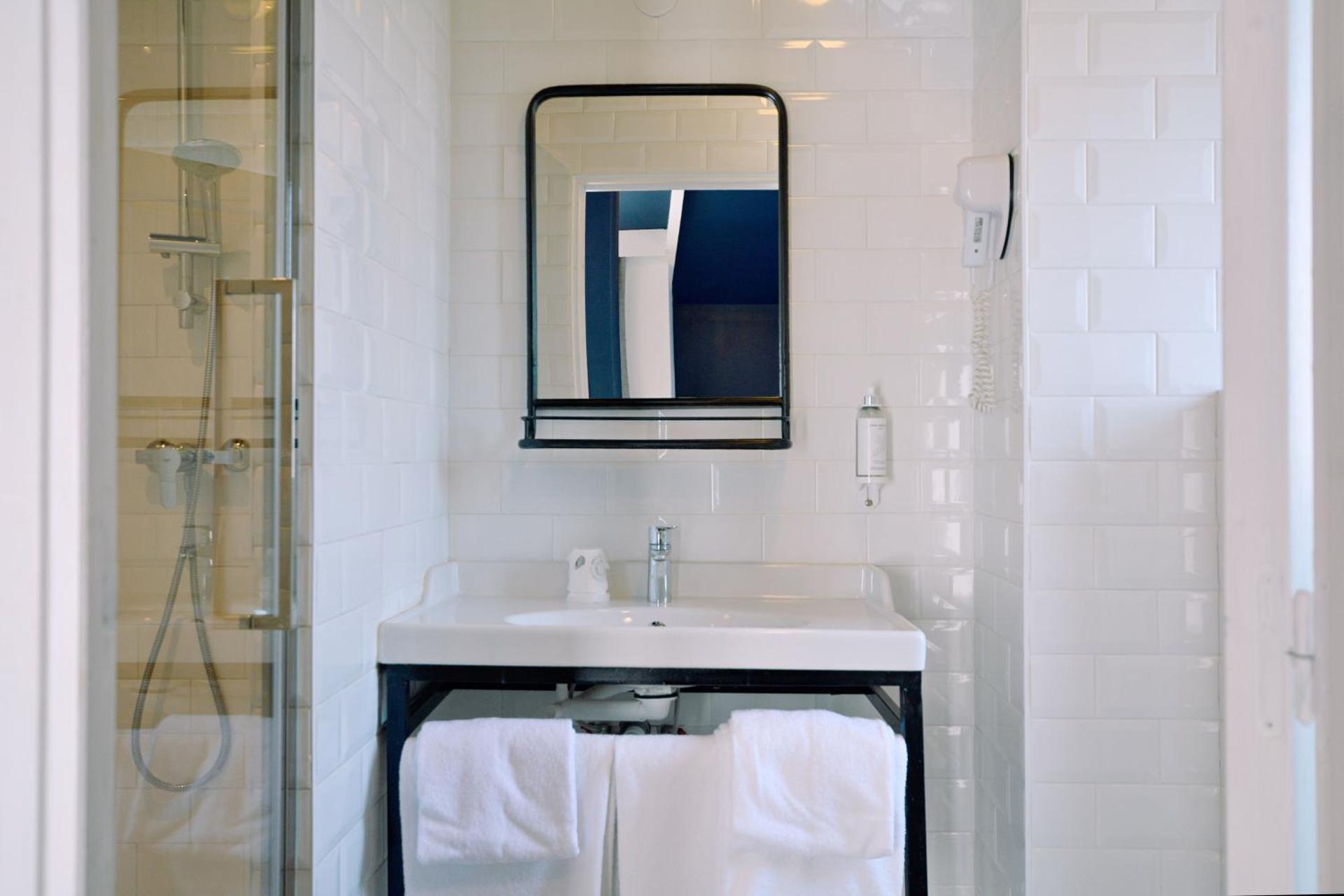 Hôtel Lucien - Photo 65