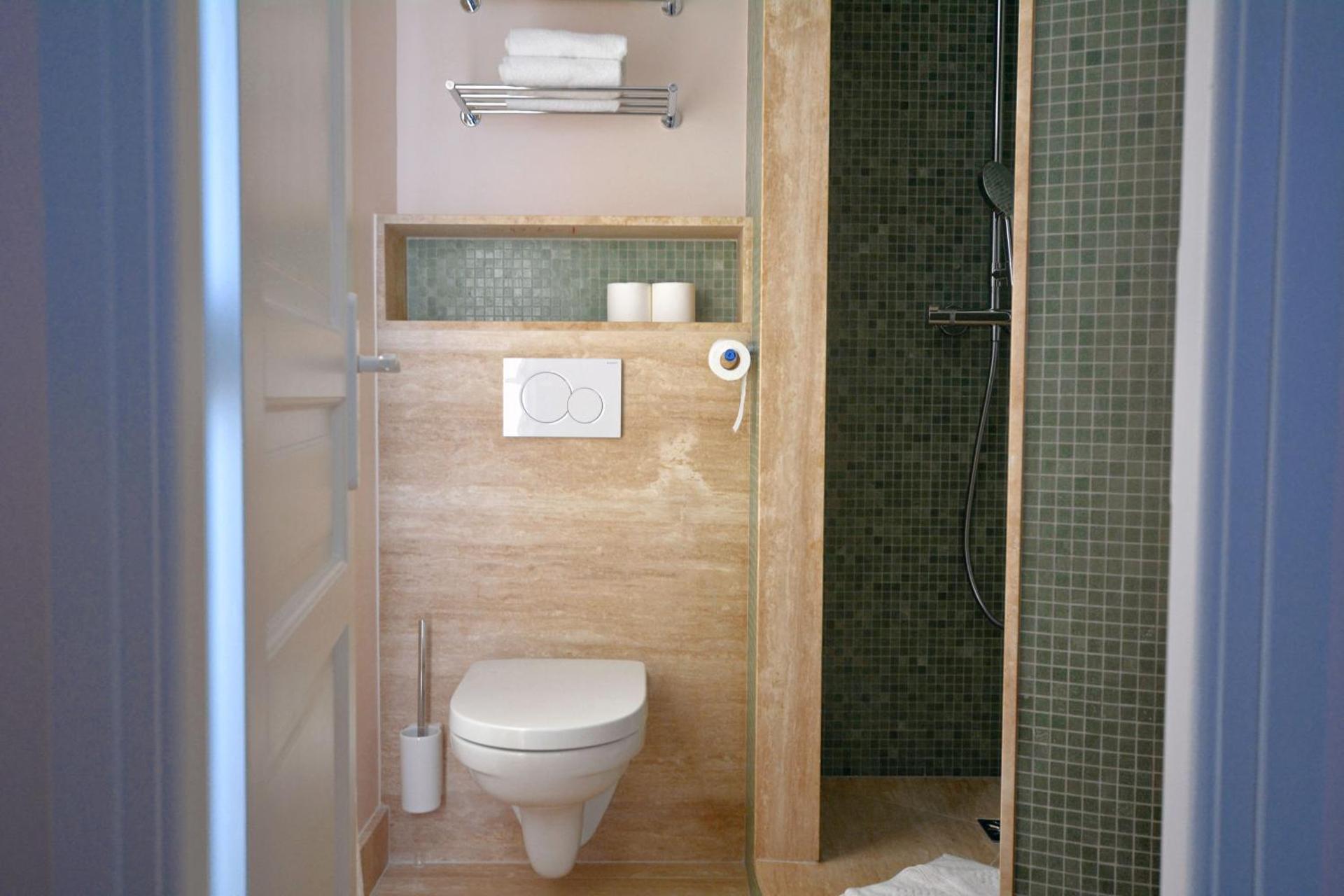 Hôtel Lucien - Photo 14