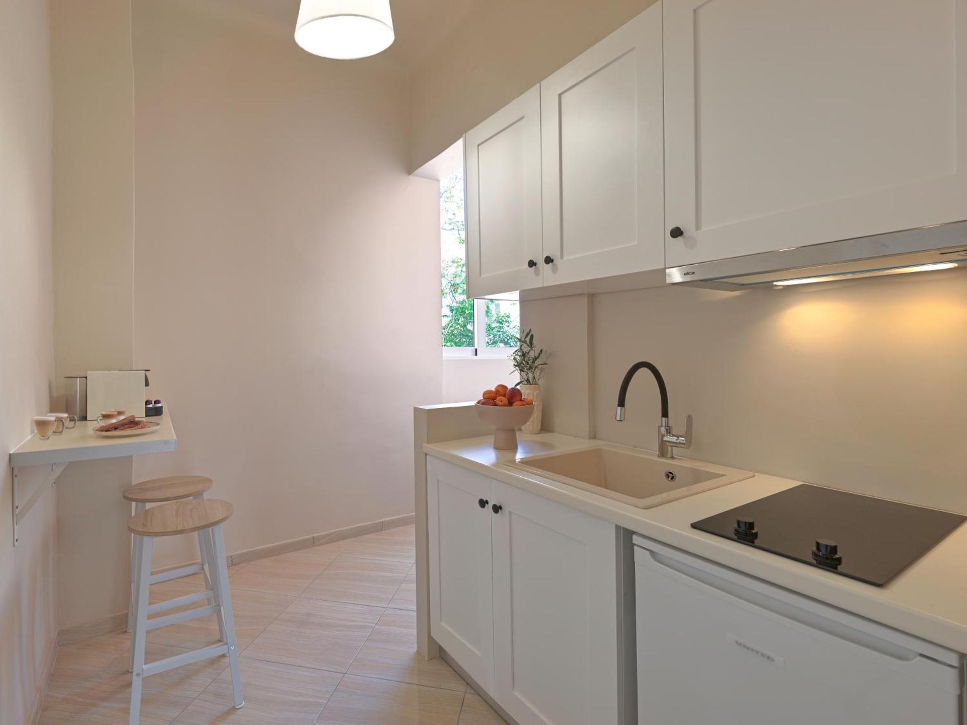 The Acropolis Window - Photo 70