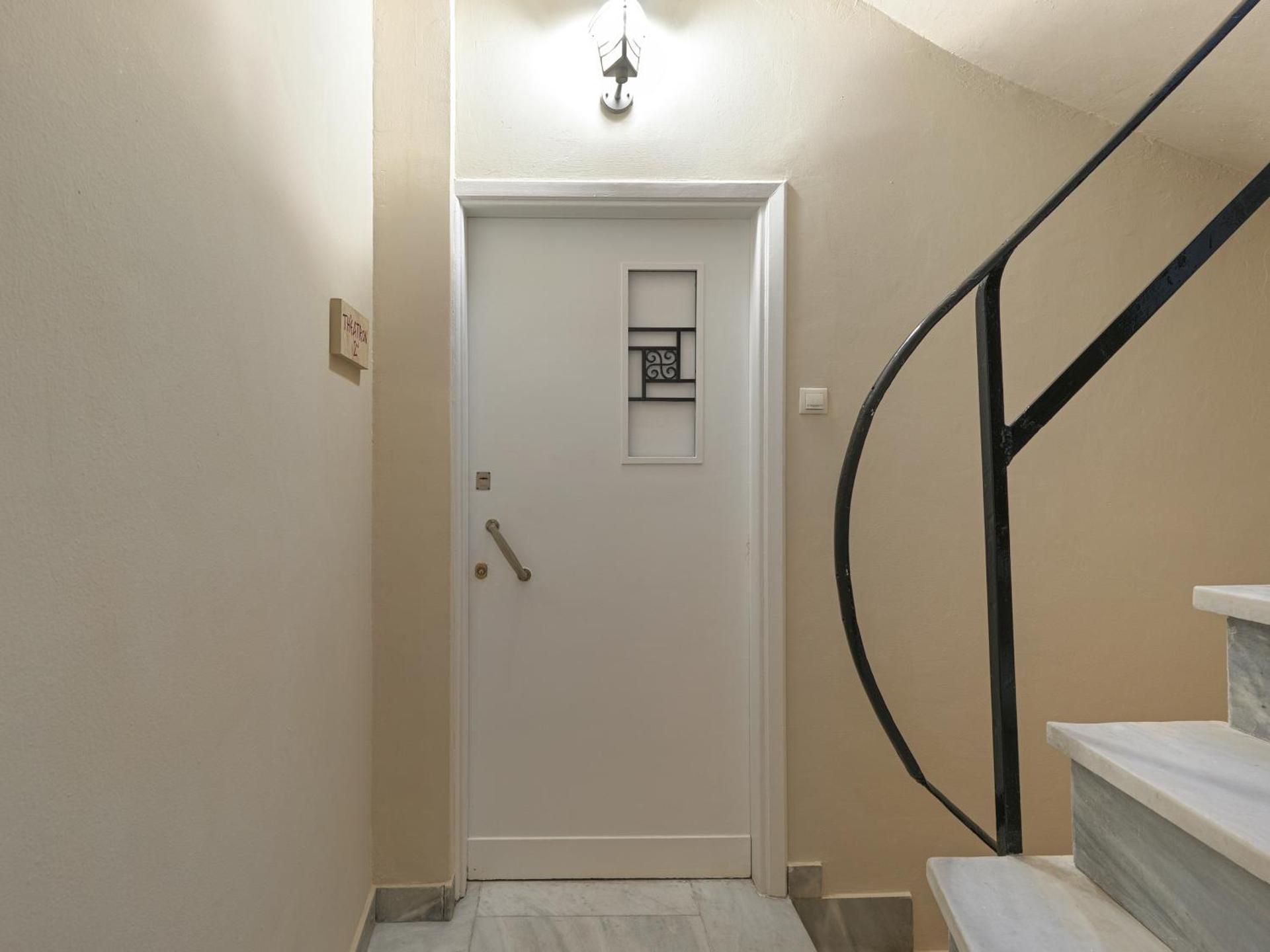 The Acropolis Window - Photo 79