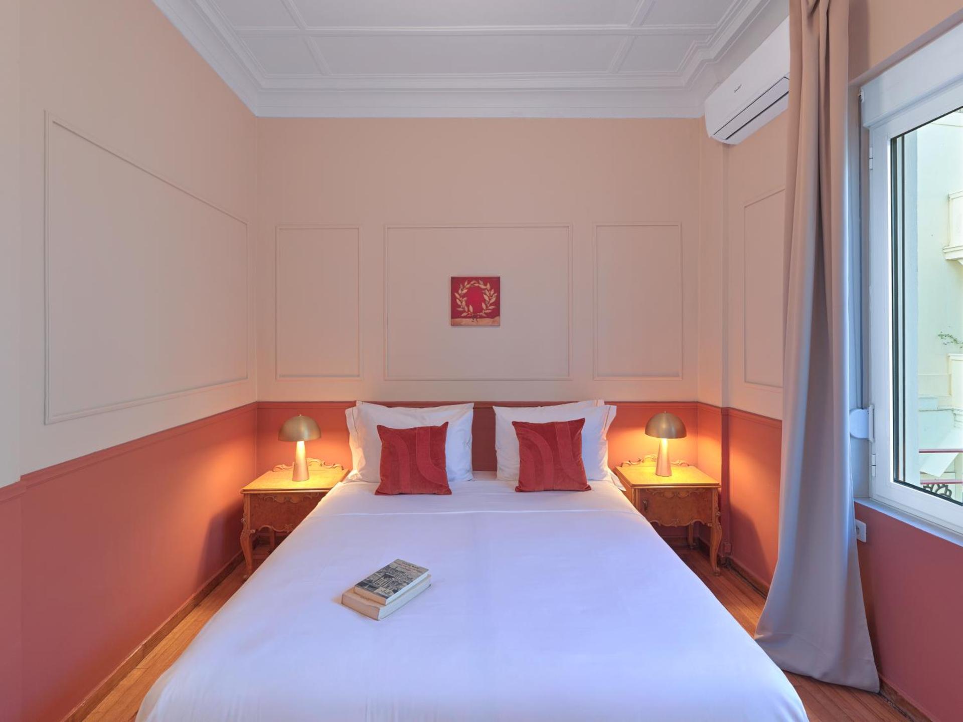 The Acropolis Window - Photo 35