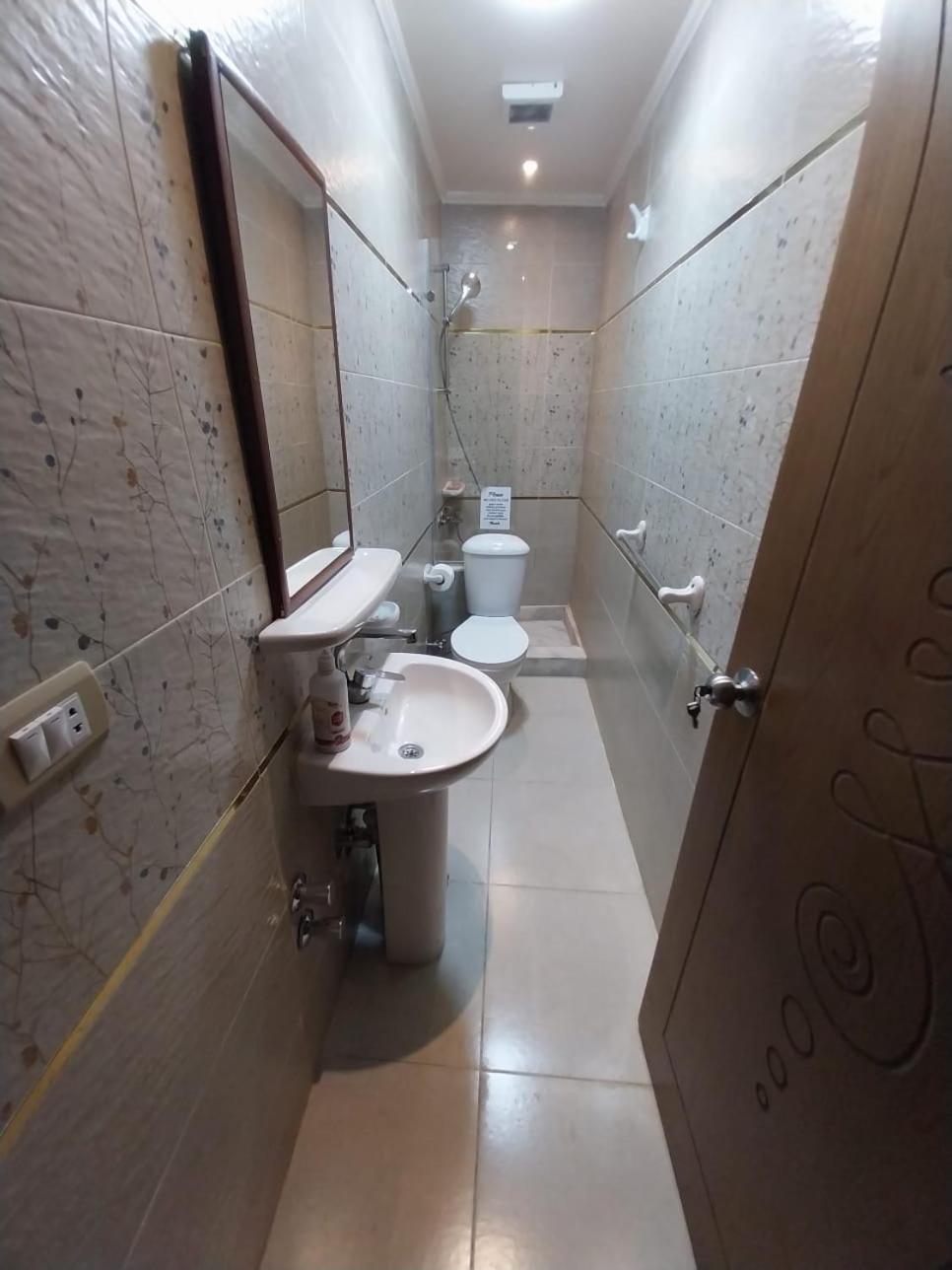 Atlantis Pyramids Inn - Photo 91