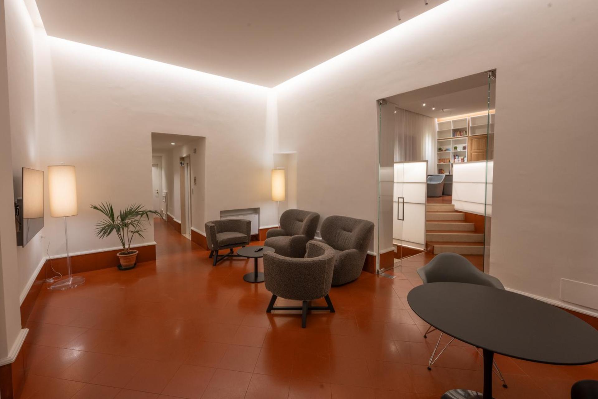 Hotel Moderno - Photo 40