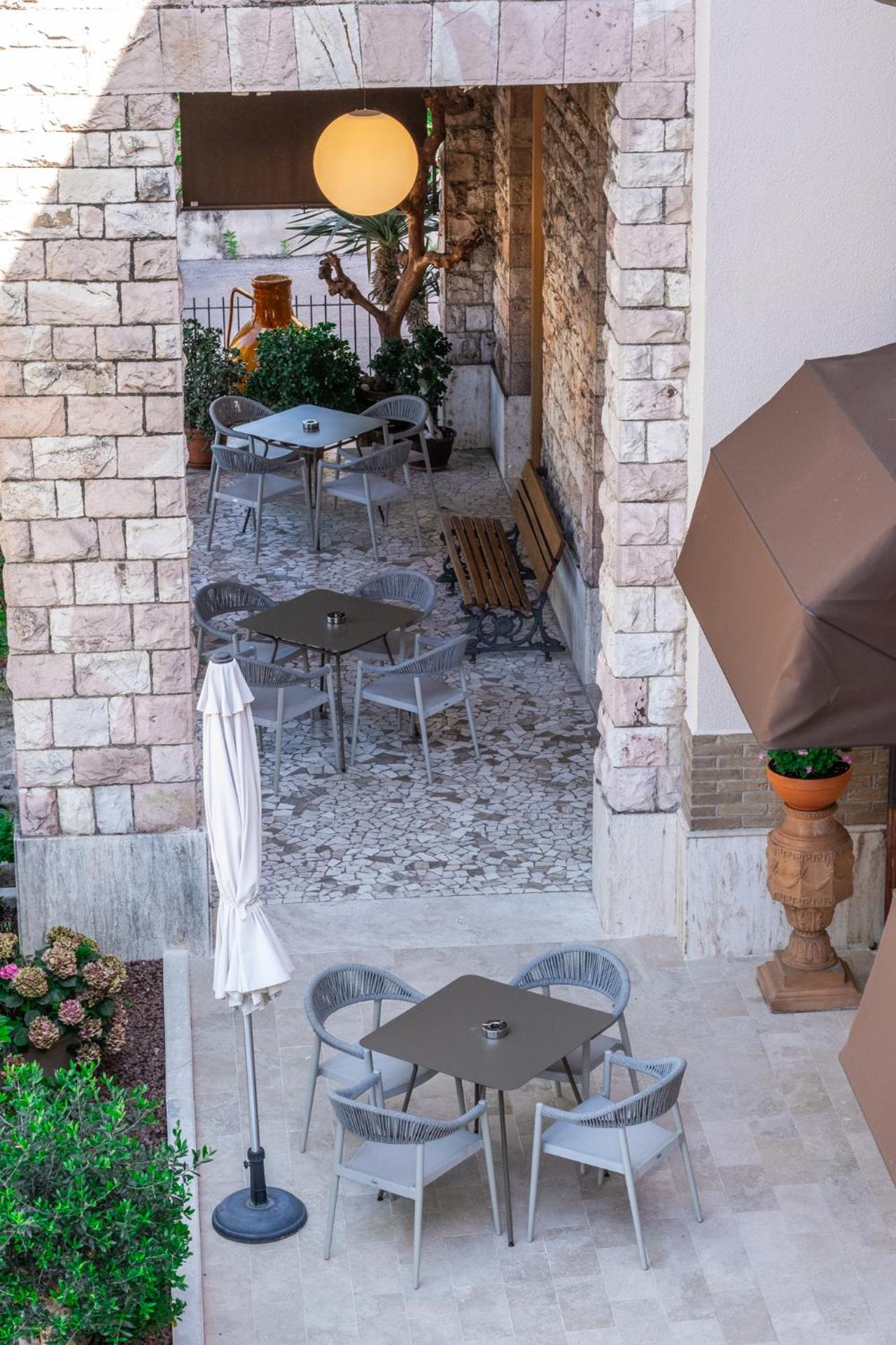 Hotel Moderno - Photo 24