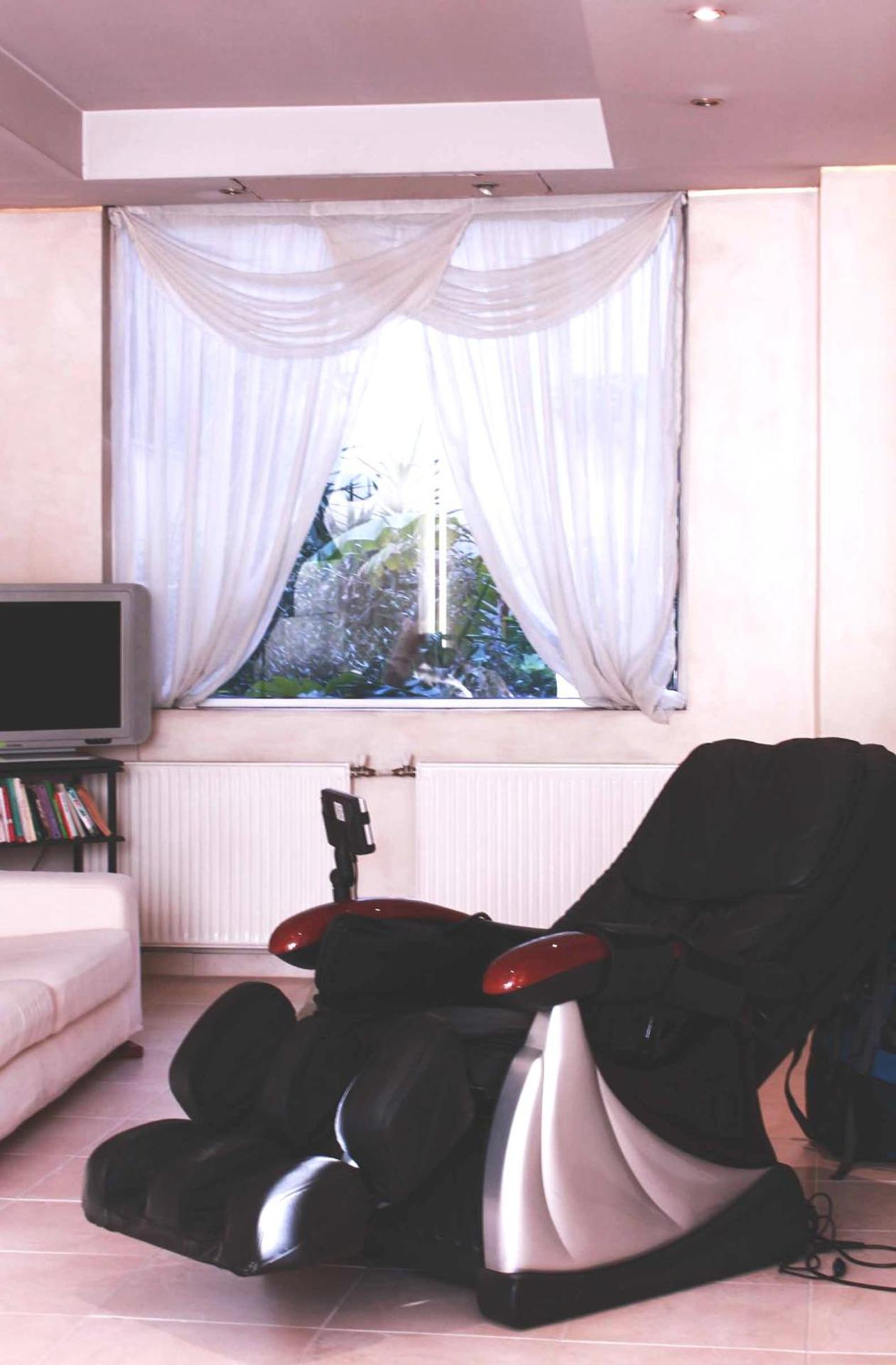 Apollo Hotel - Photo 9