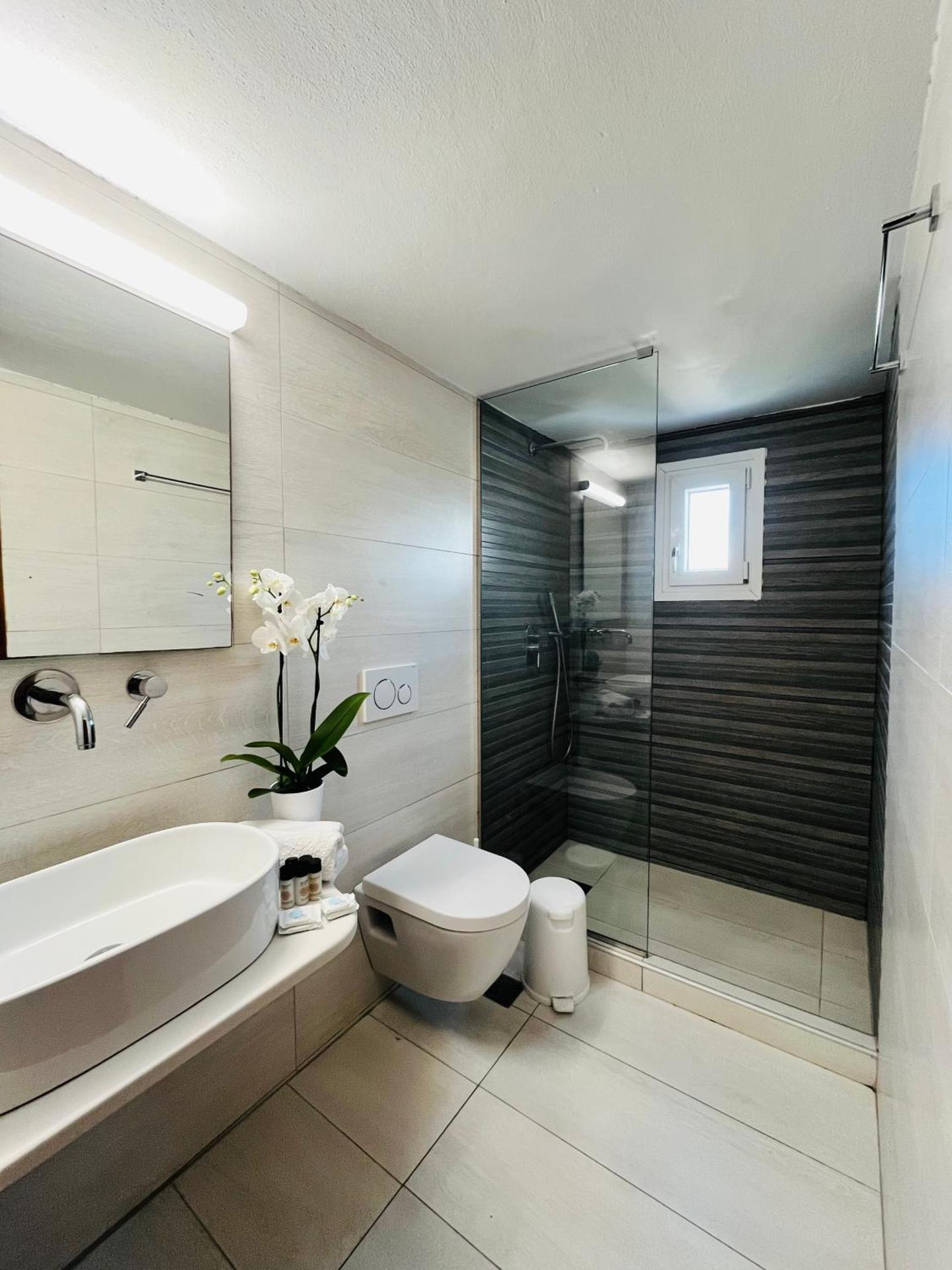 Studio Eleni - Photo 22