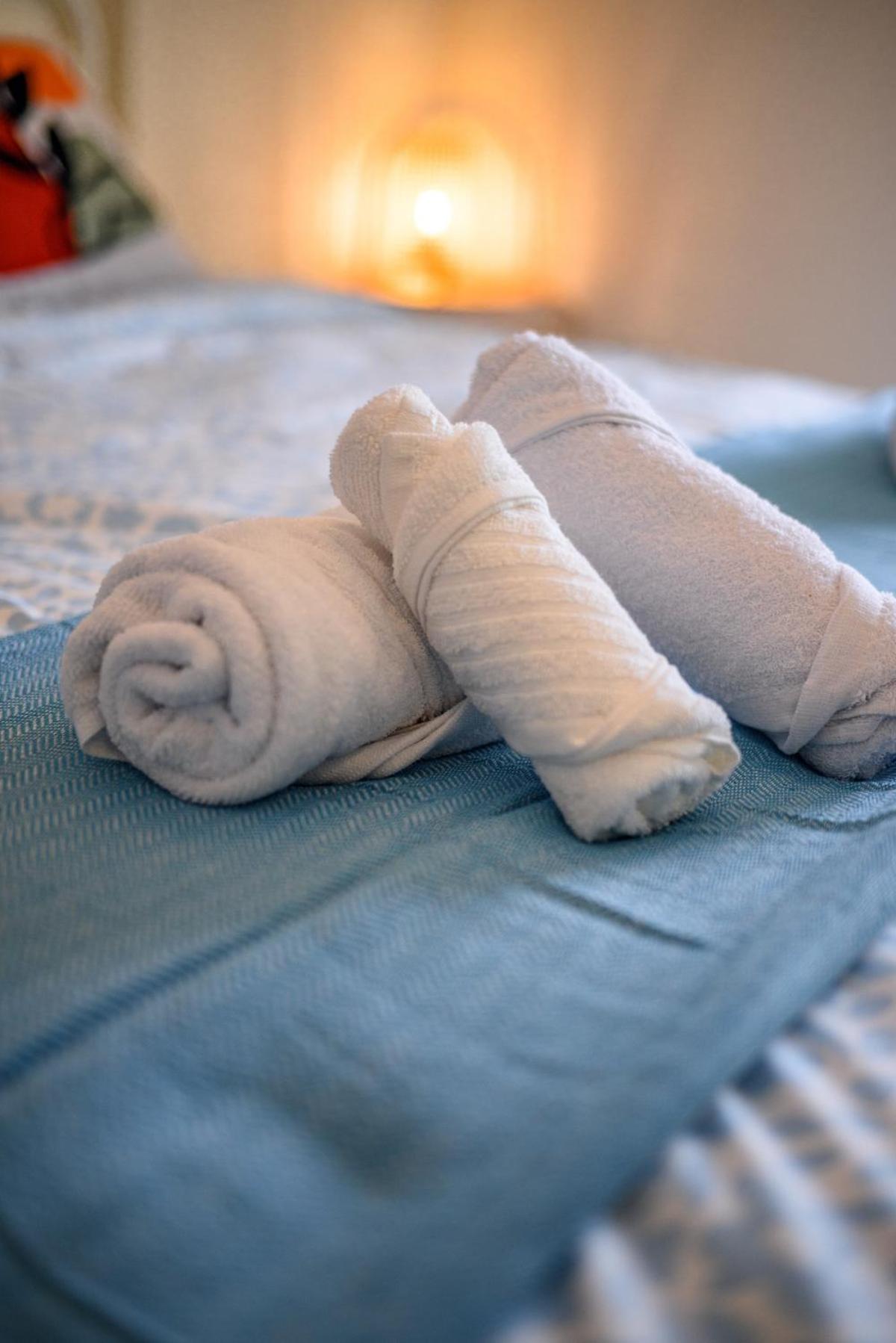 Lovehome - 4BD Villa with views-15mins to airport,10mins to MEC ΑΕ- 2mins to bus stop ,10mins to Suburban Railway on foot - Photo 16