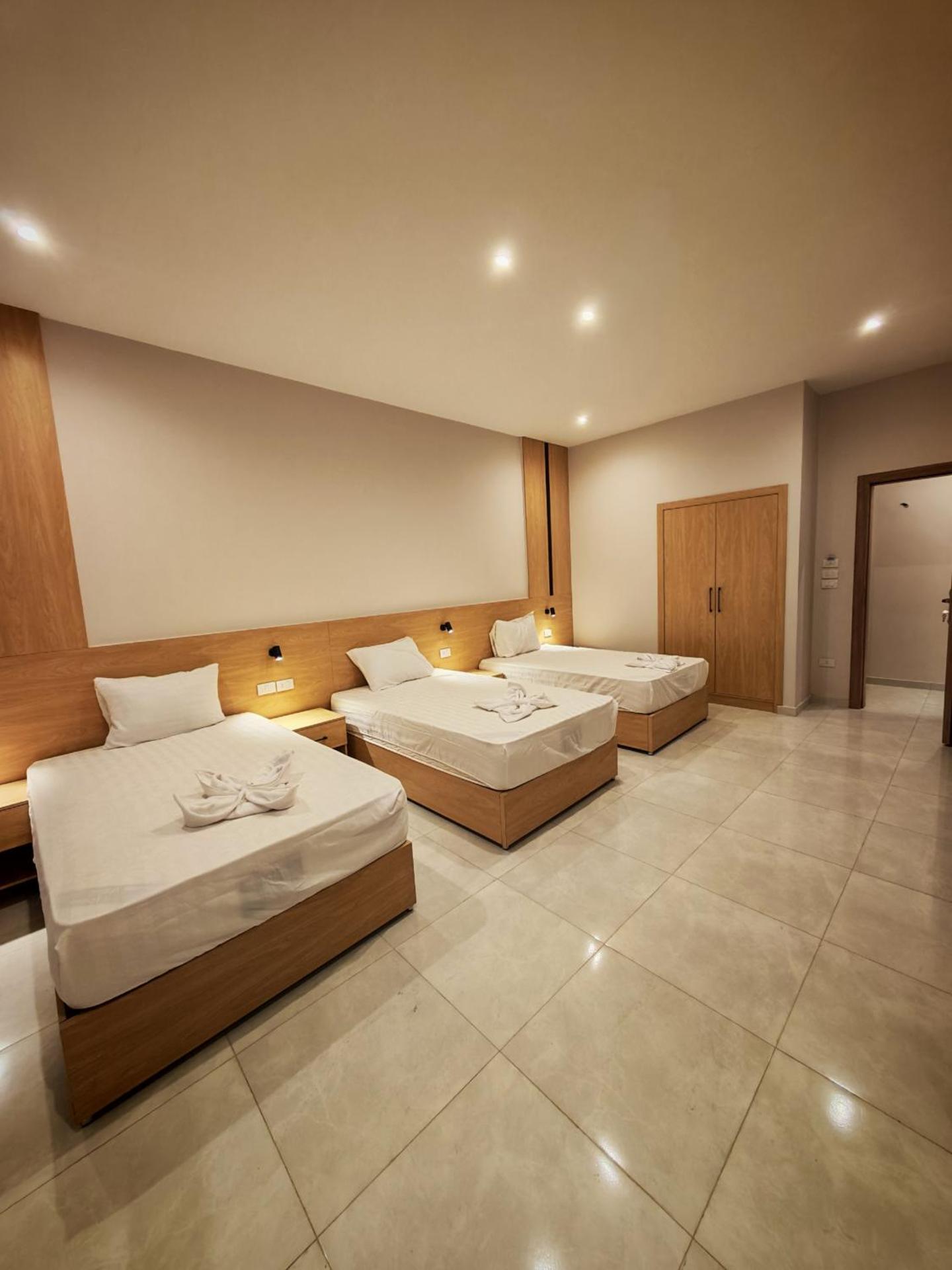 cleopatralife - Photo 22