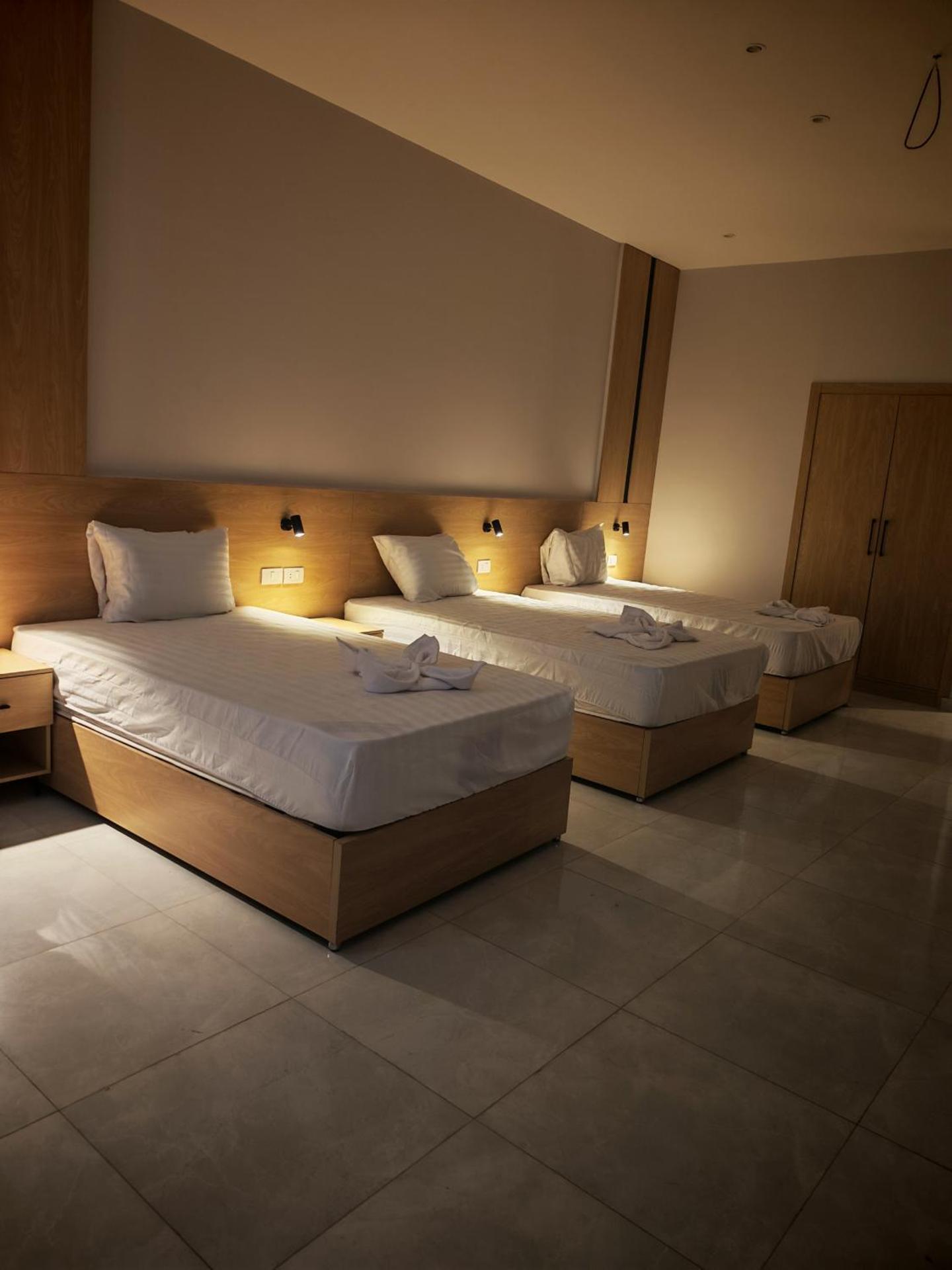 cleopatralife - Photo 24