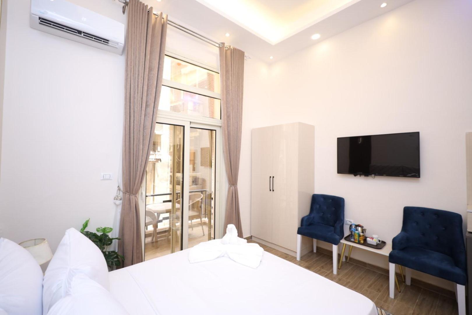 Aphrodite Boutique Hotel - Photo 32