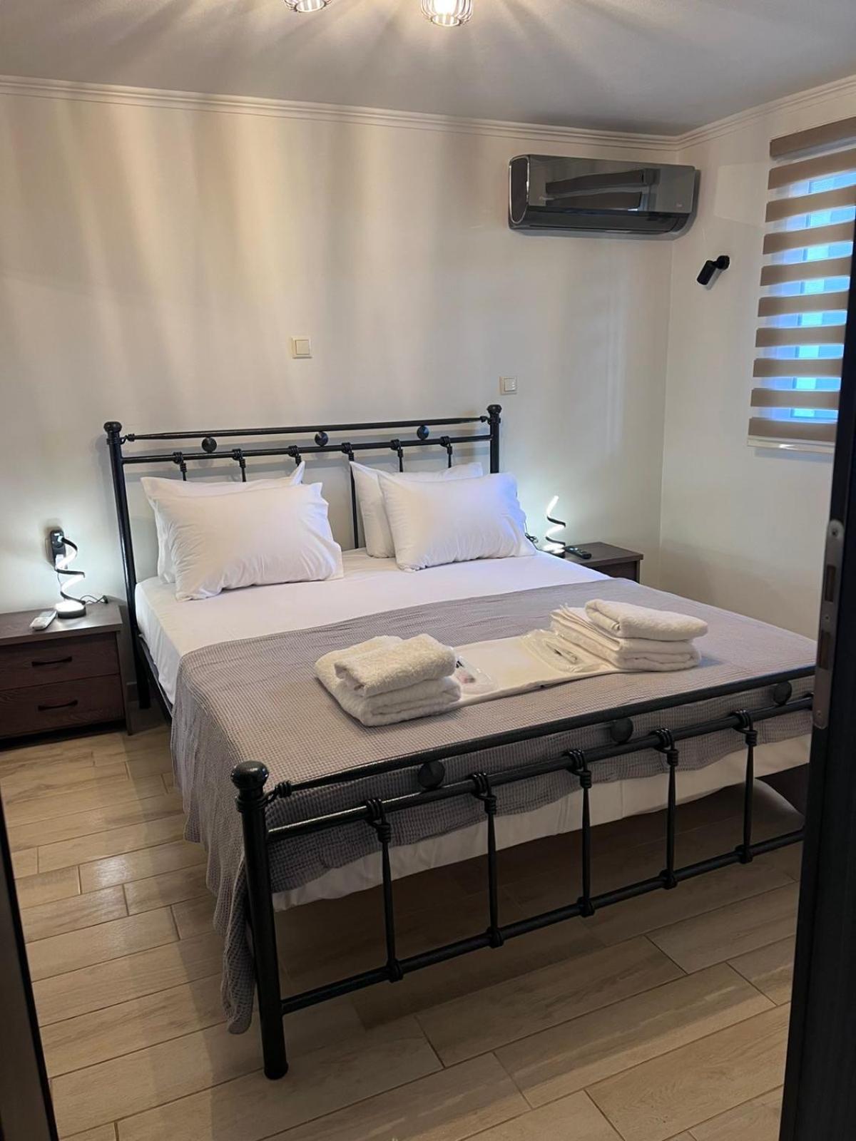 Demi's Apartments Near Athen's Airport - Photo 6