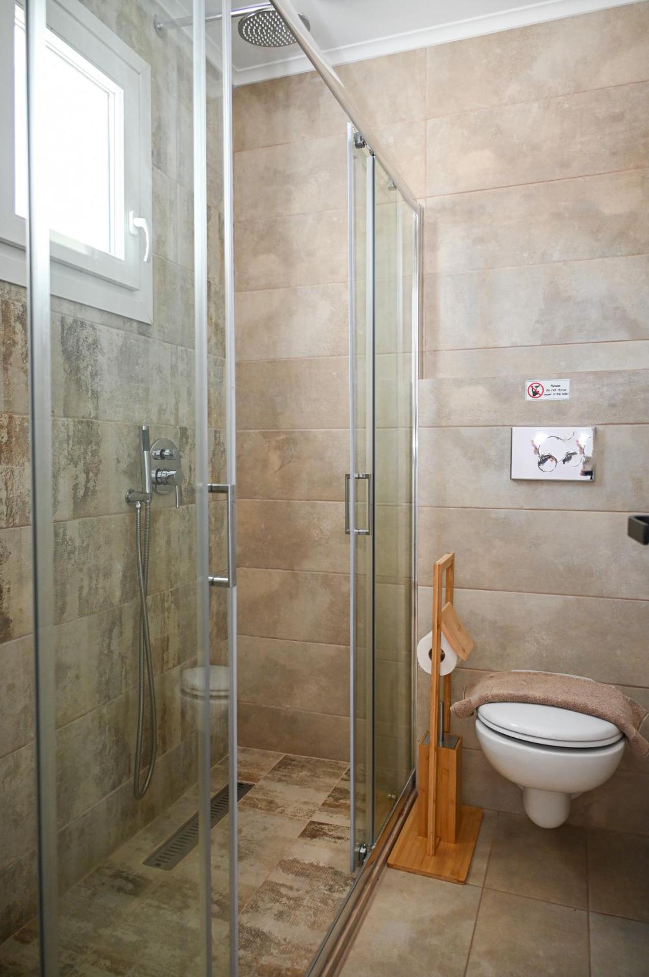 Glaronisia Hotel - Photo 34