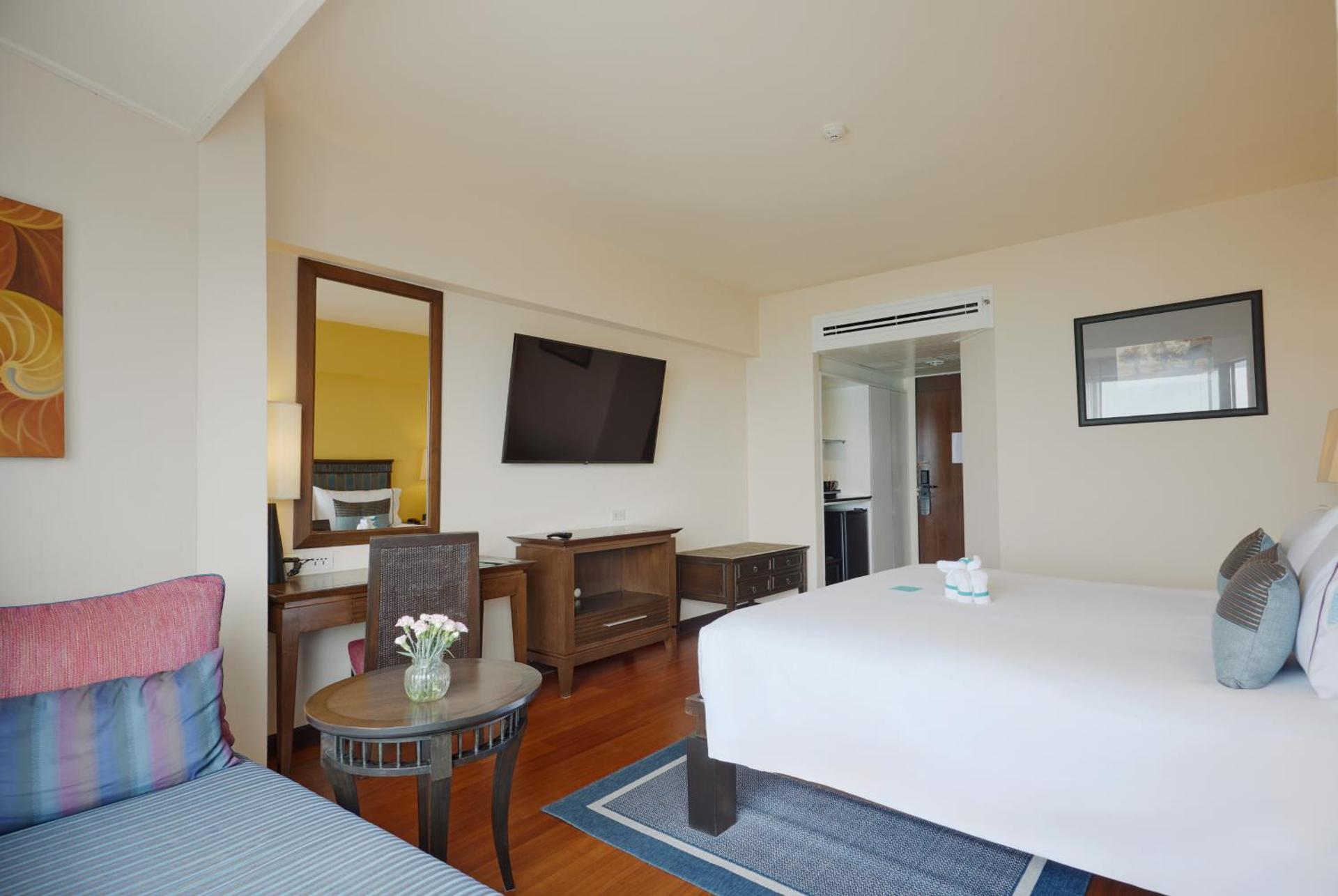 The Bayview Hotel Pattaya - Photo 58