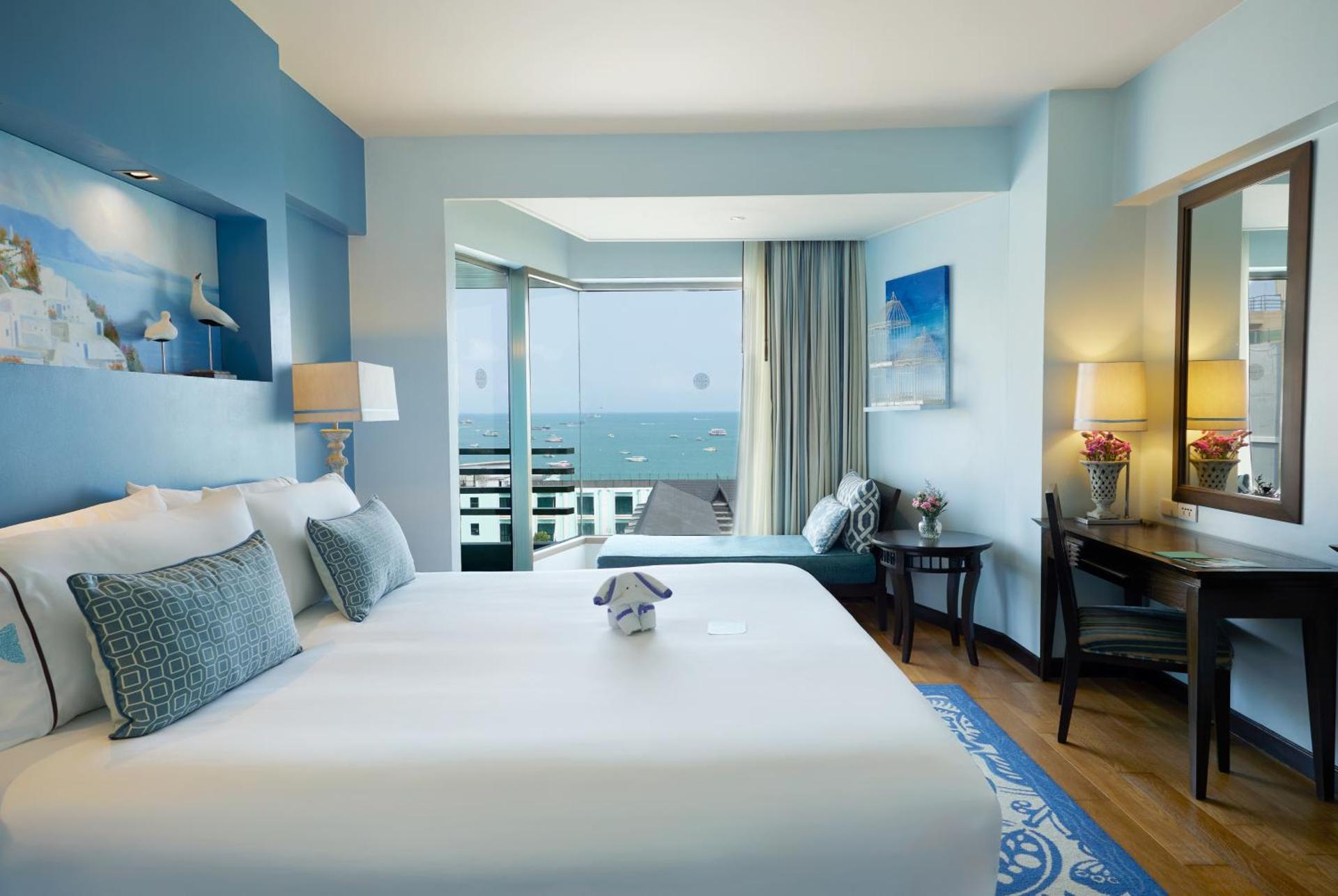 The Bayview Hotel Pattaya - Photo 41