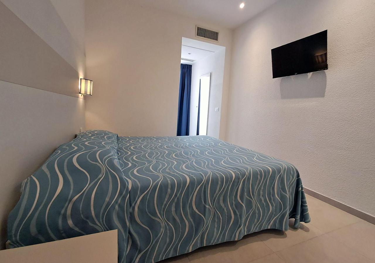 Hotel Crystal - Photo 20