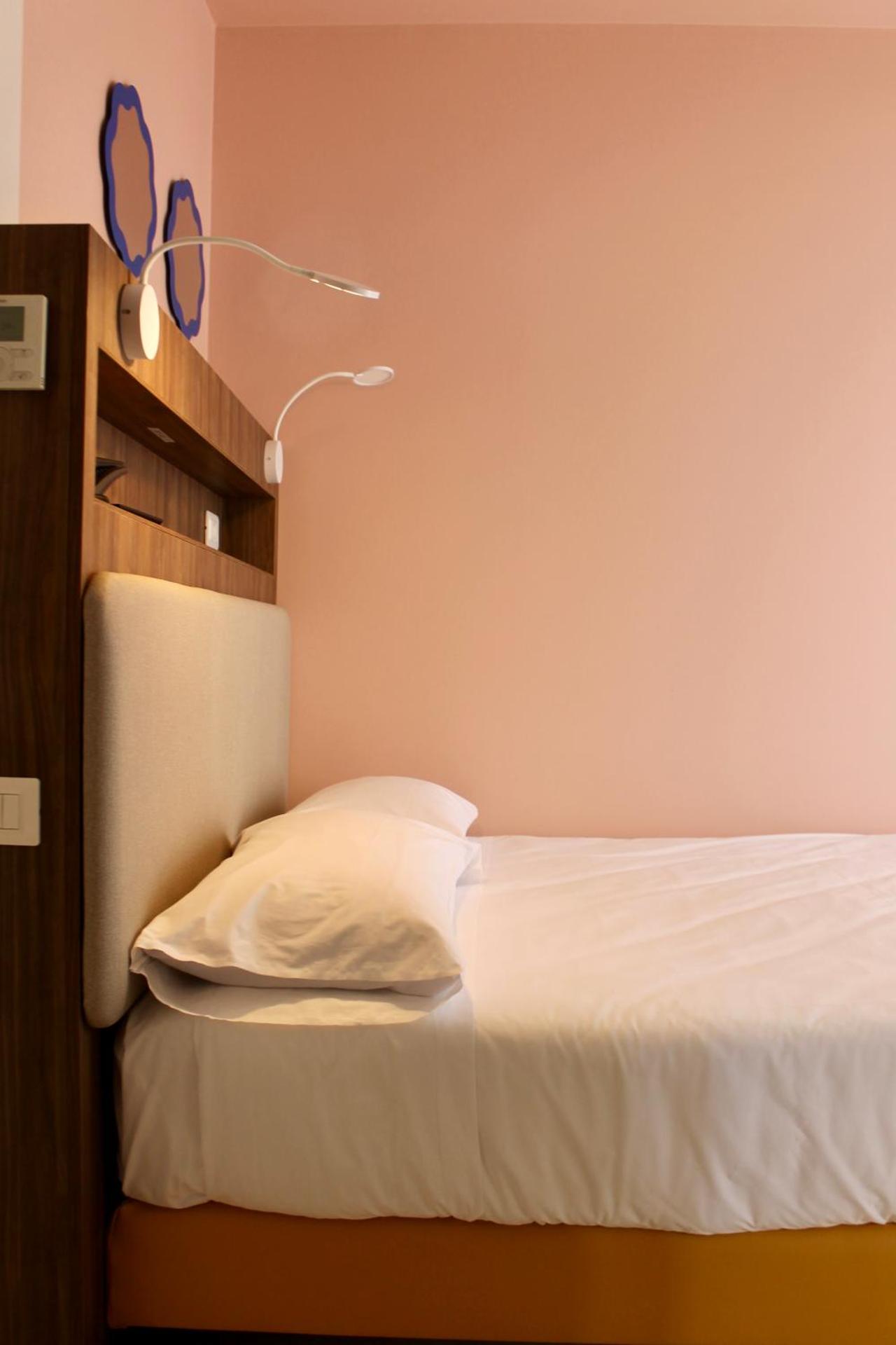 La Vista Postcard Hotel - Photo 56