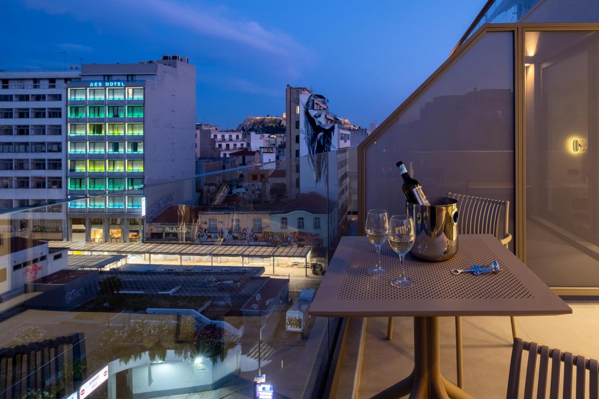 Agora Views - Photo 18