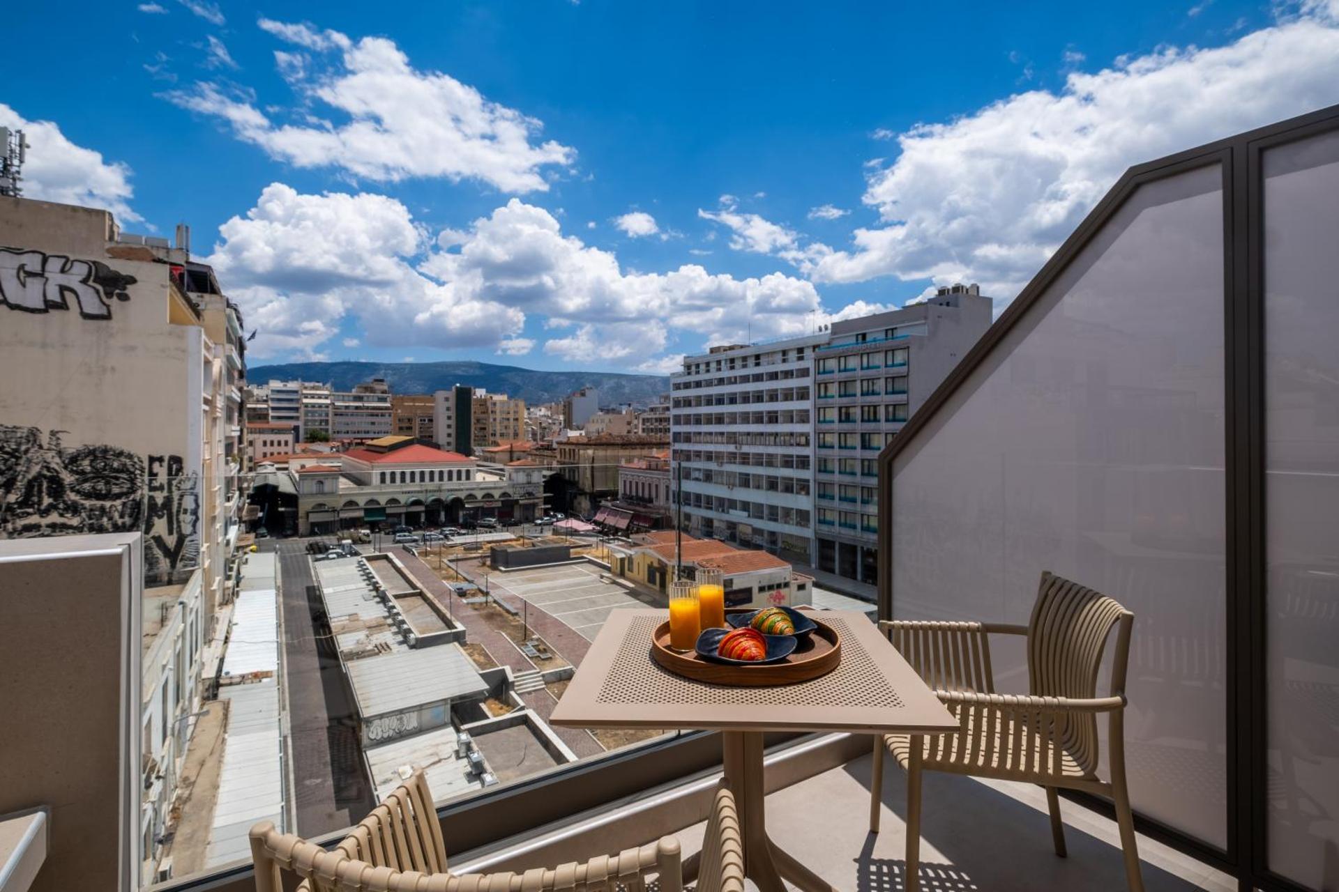 Agora Views - Photo 23