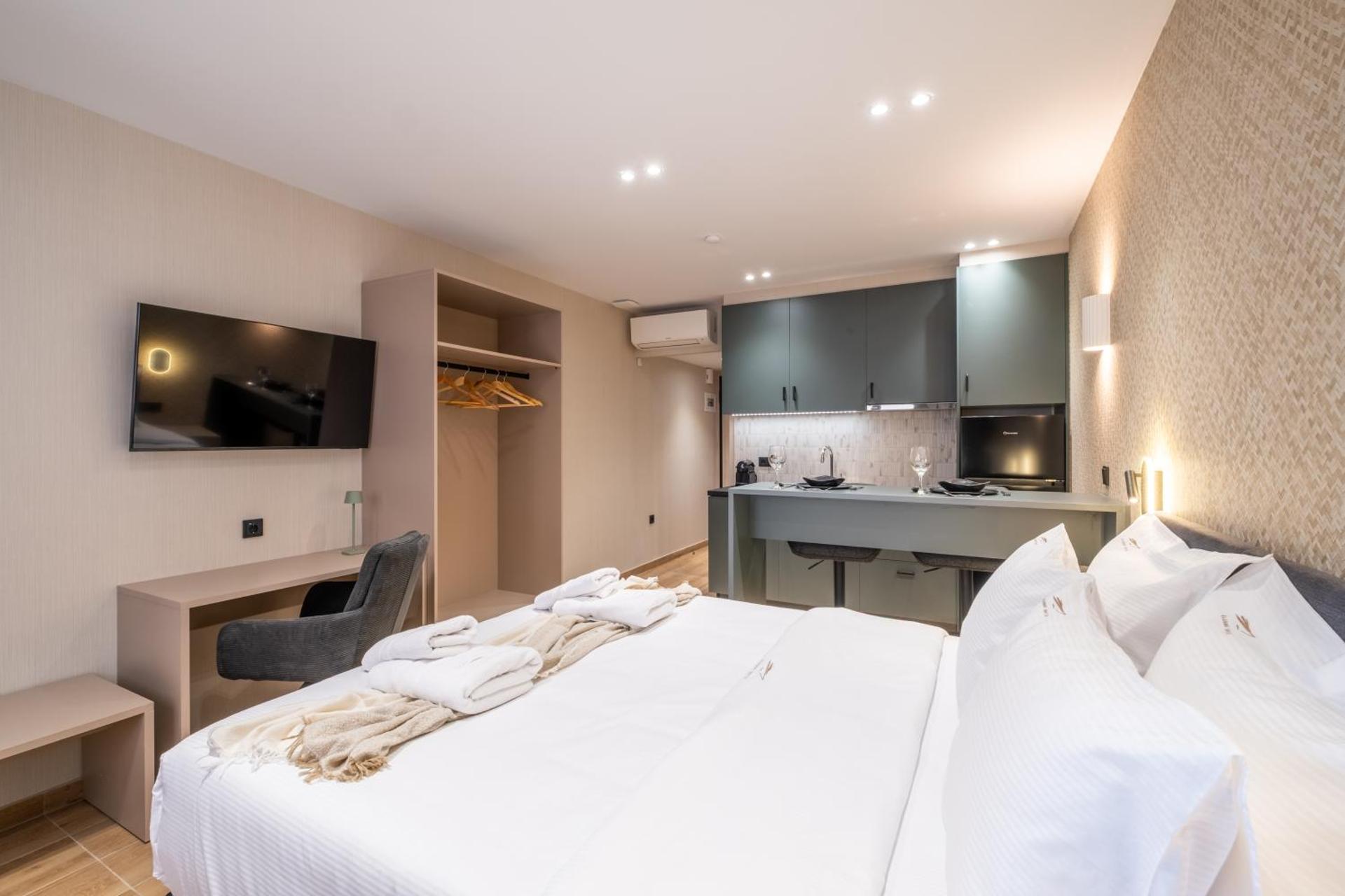 Agora Views - Photo 88