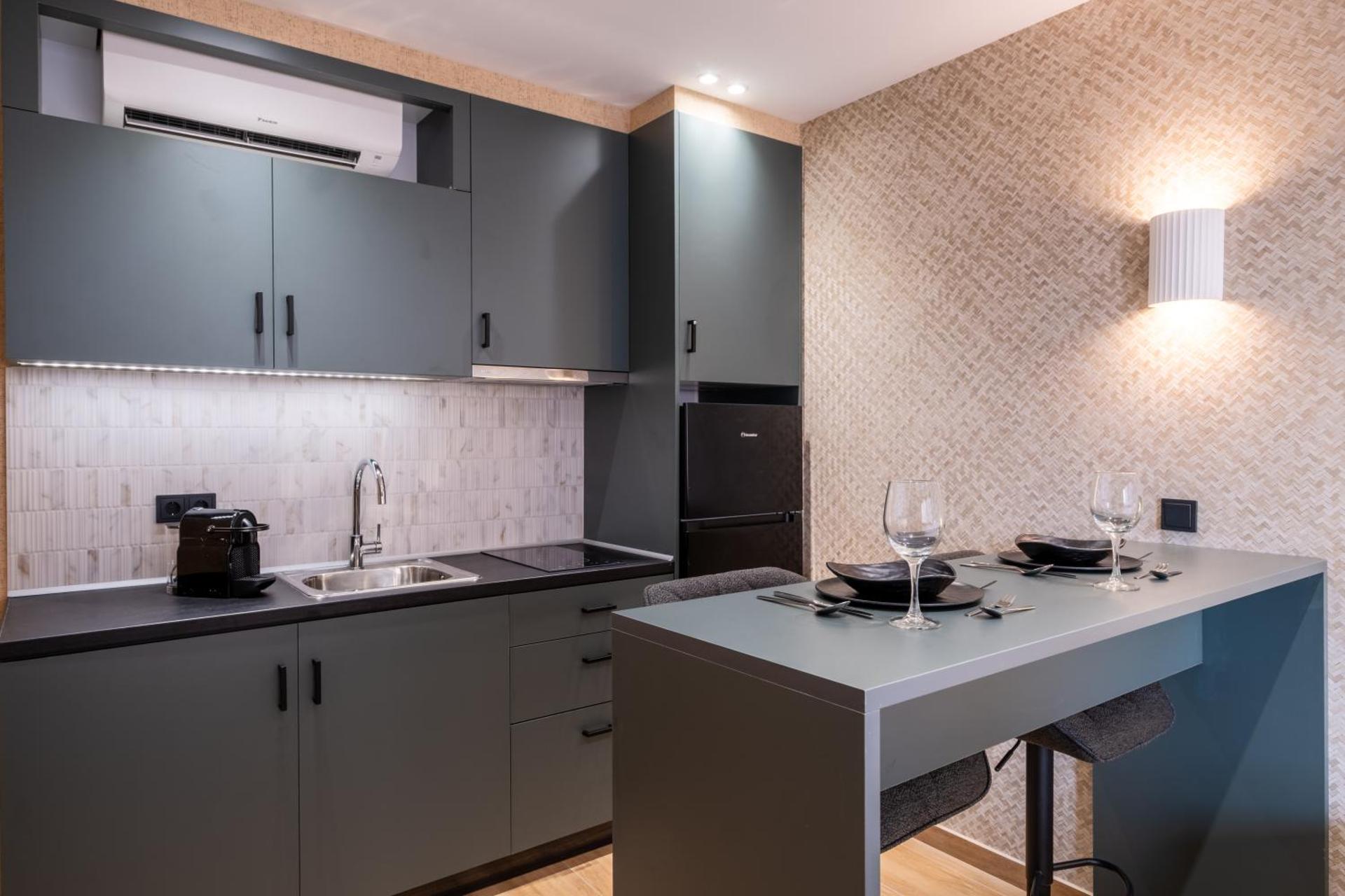 Agora Views - Photo 100