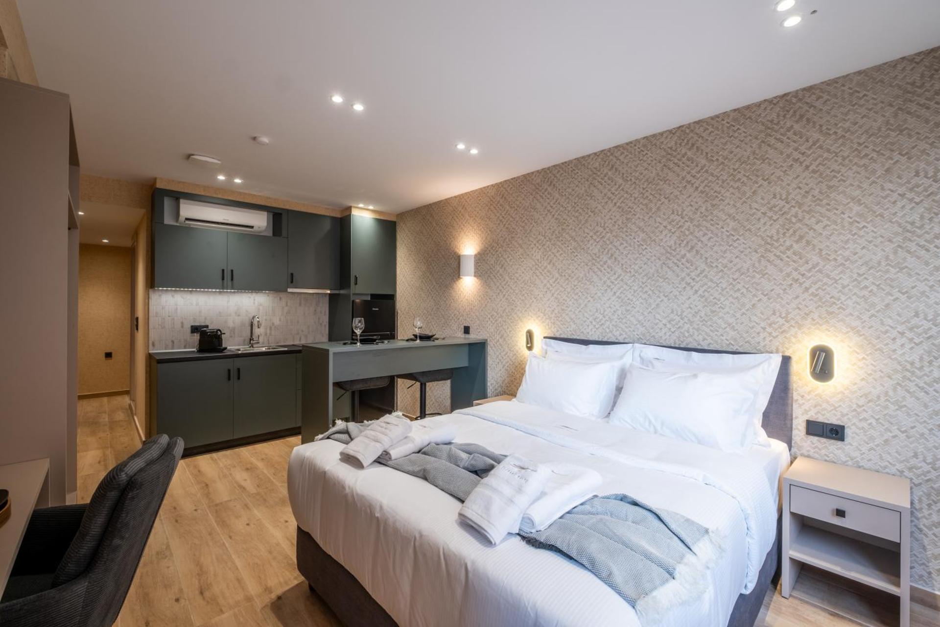 Agora Views - Photo 98