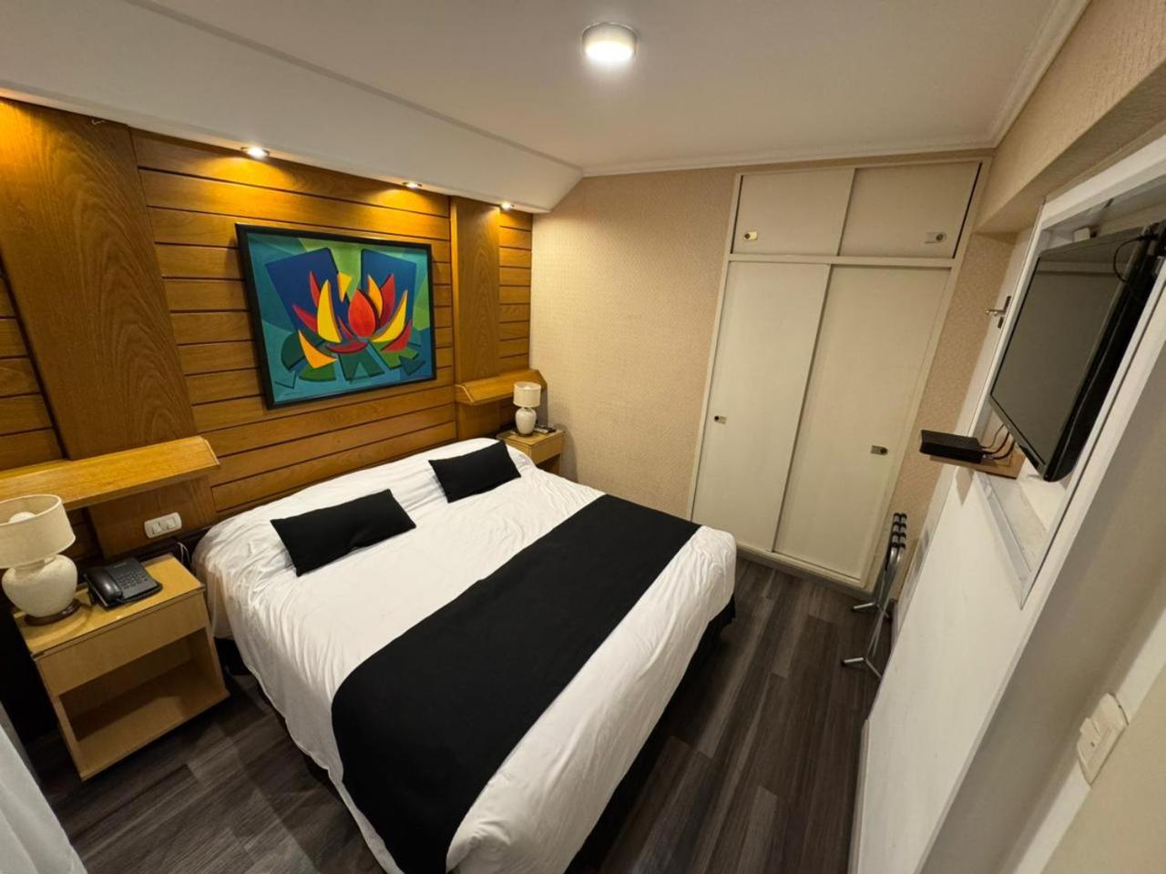 Sarmiento Palace Hotel - Photo 8