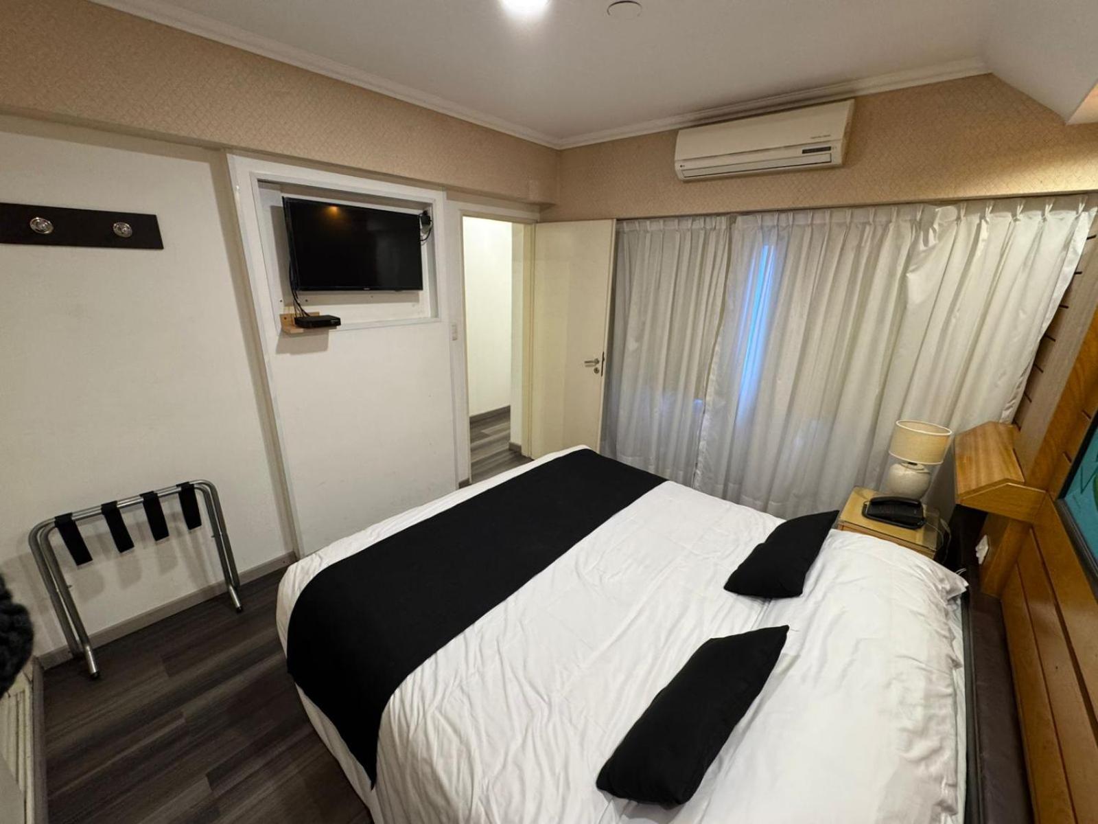 Sarmiento Palace Hotel - Photo 9