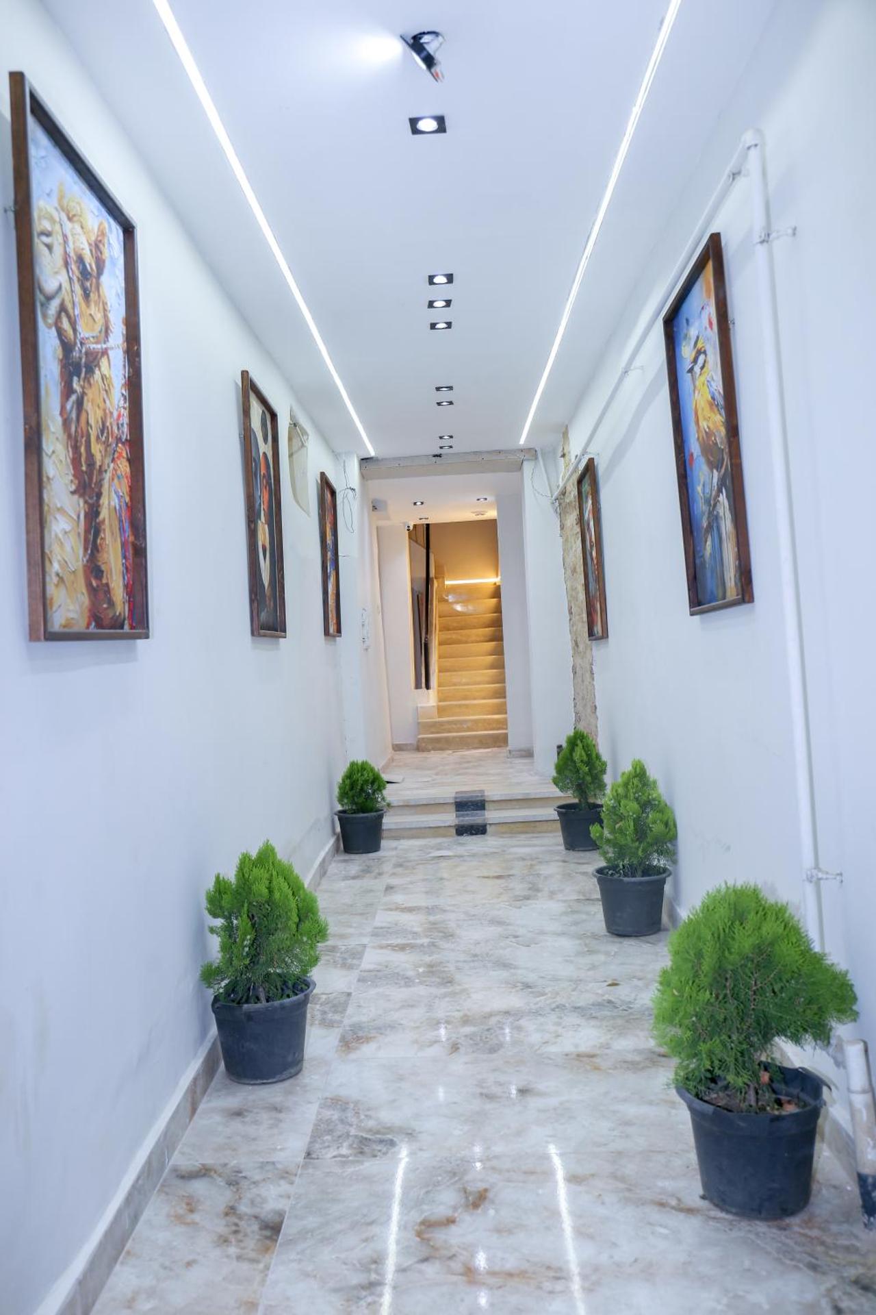 AMADEOS pyramids inn - Photo 38