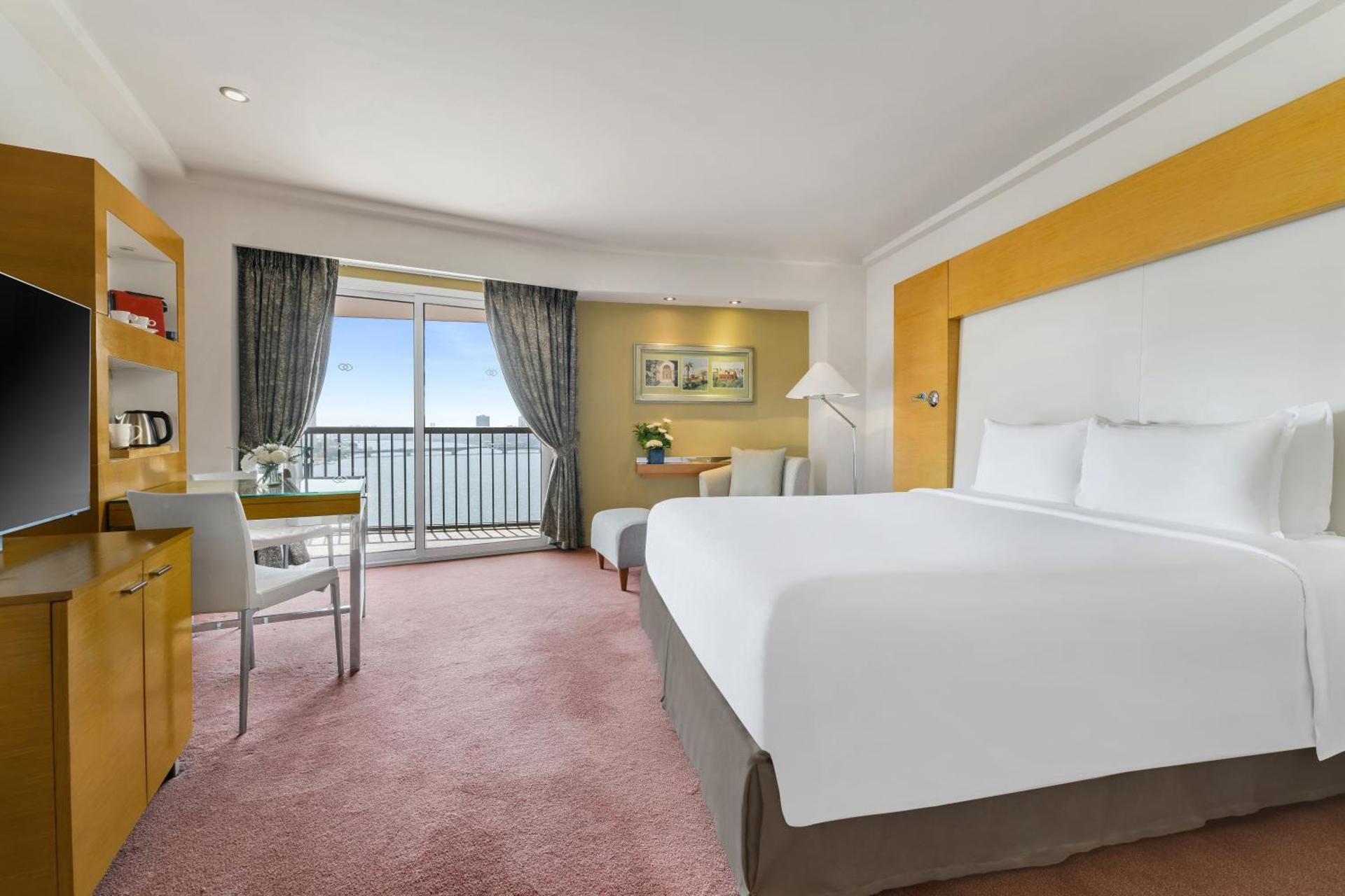 Sofitel Cairo Nile El Gezirah - Photo 38