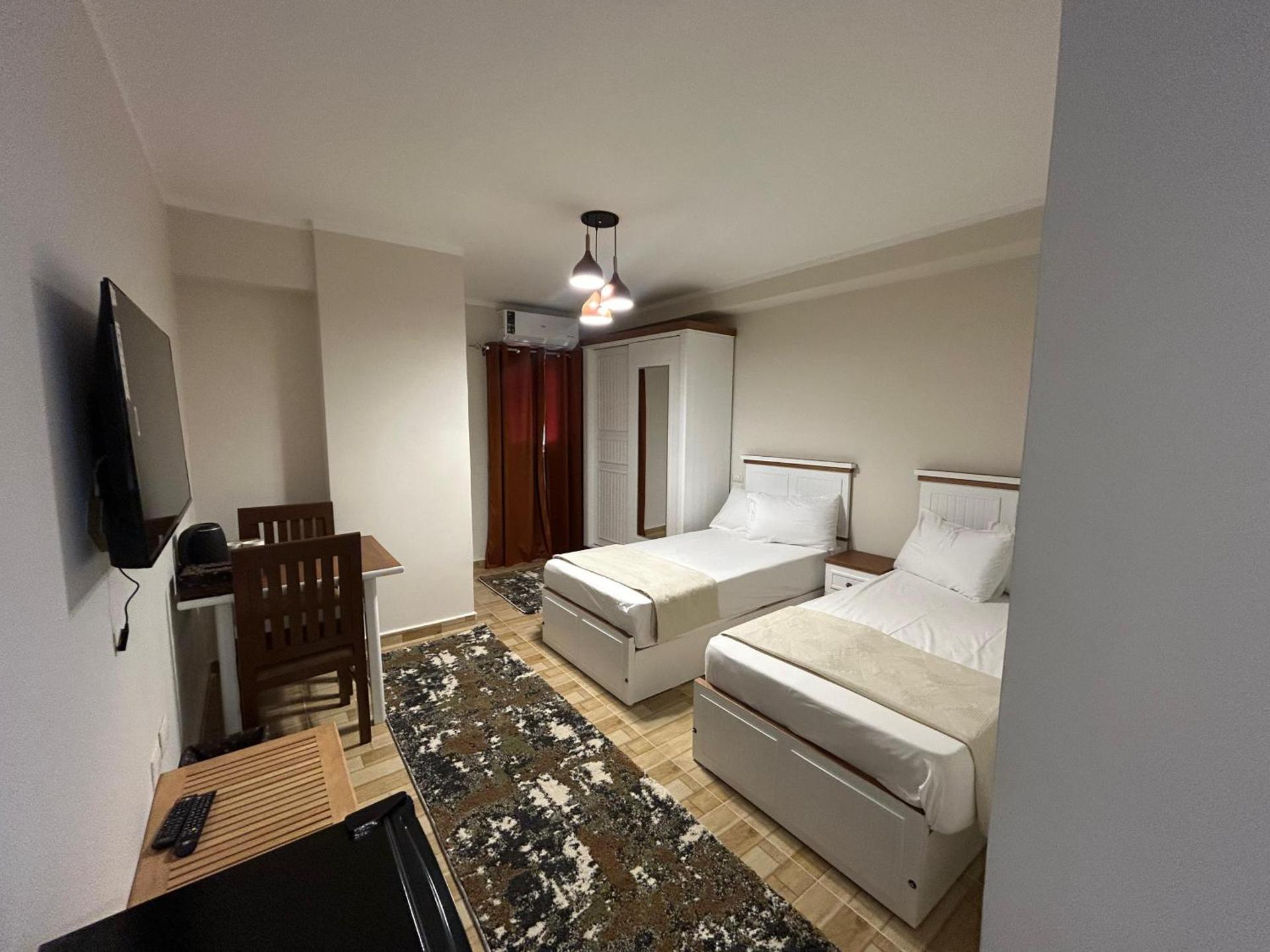 Skyline luxury hotel apartments 5 mins from Cairo Airport - Photo 10