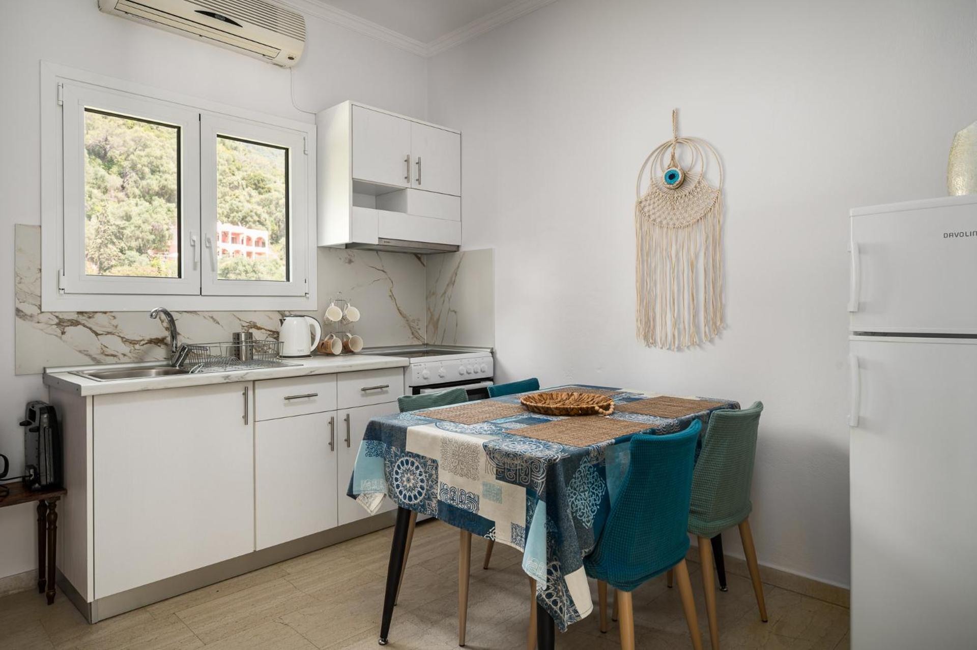 Vicky's Apartments - Photo 18
