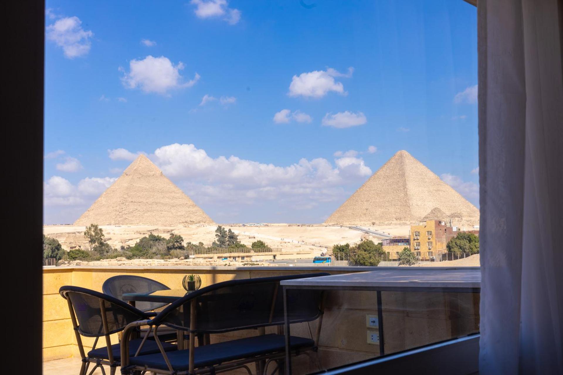 Pyramids Land View - Photo 10