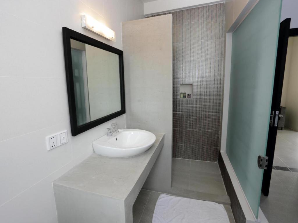 Bamboo9 Boutique - Photo 62