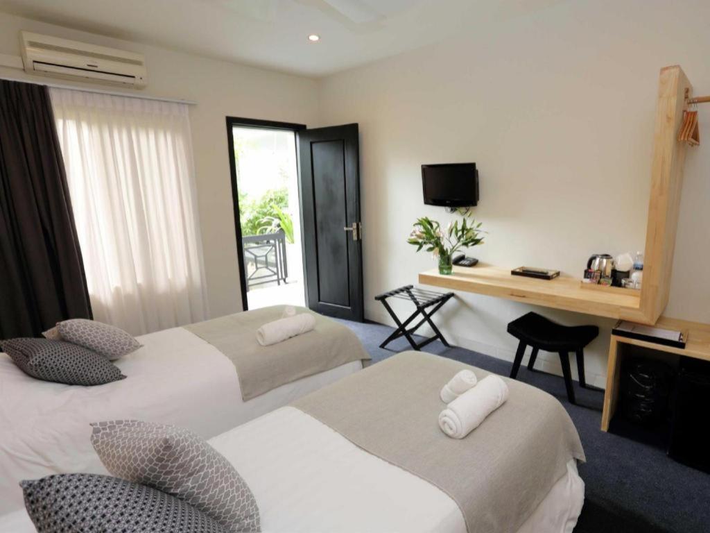 Bamboo9 Boutique - Photo 79