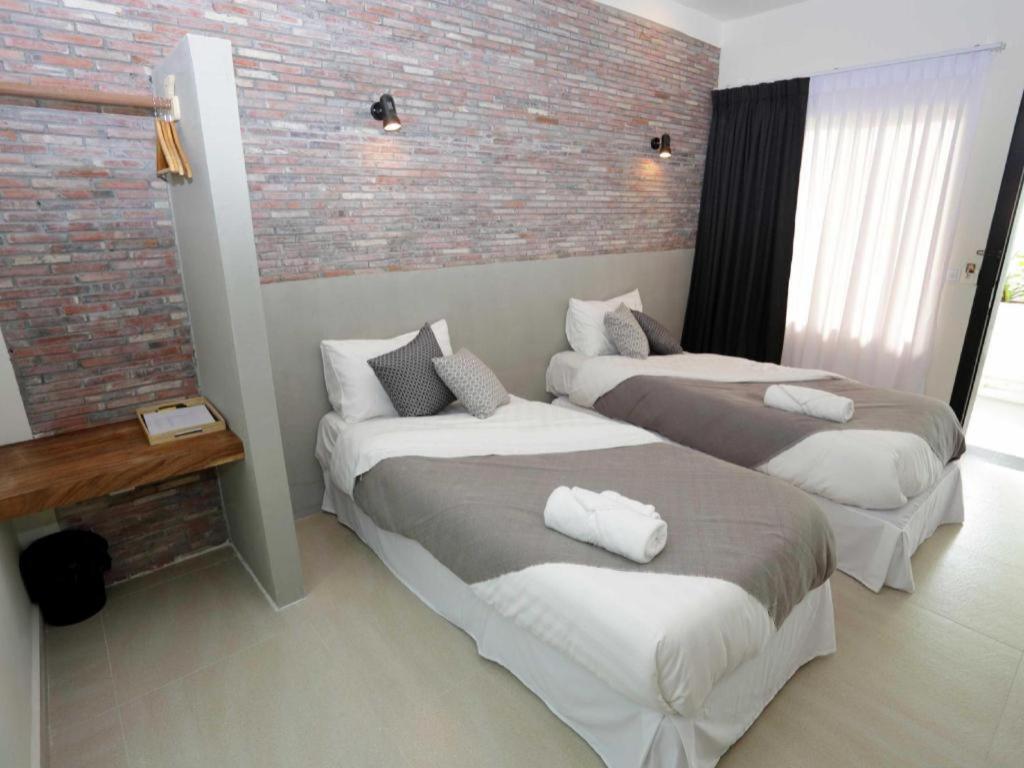 Bamboo9 Boutique - Photo 97