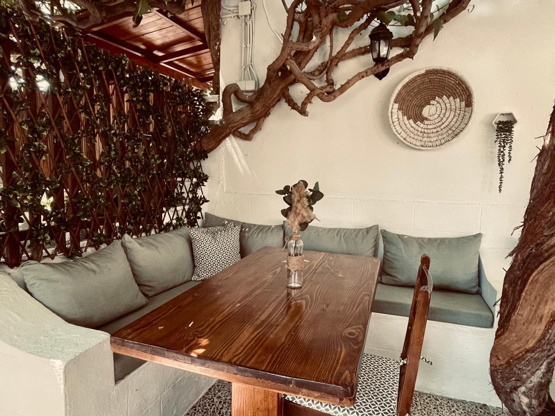 Semiramis Guesthouse - Photo 120