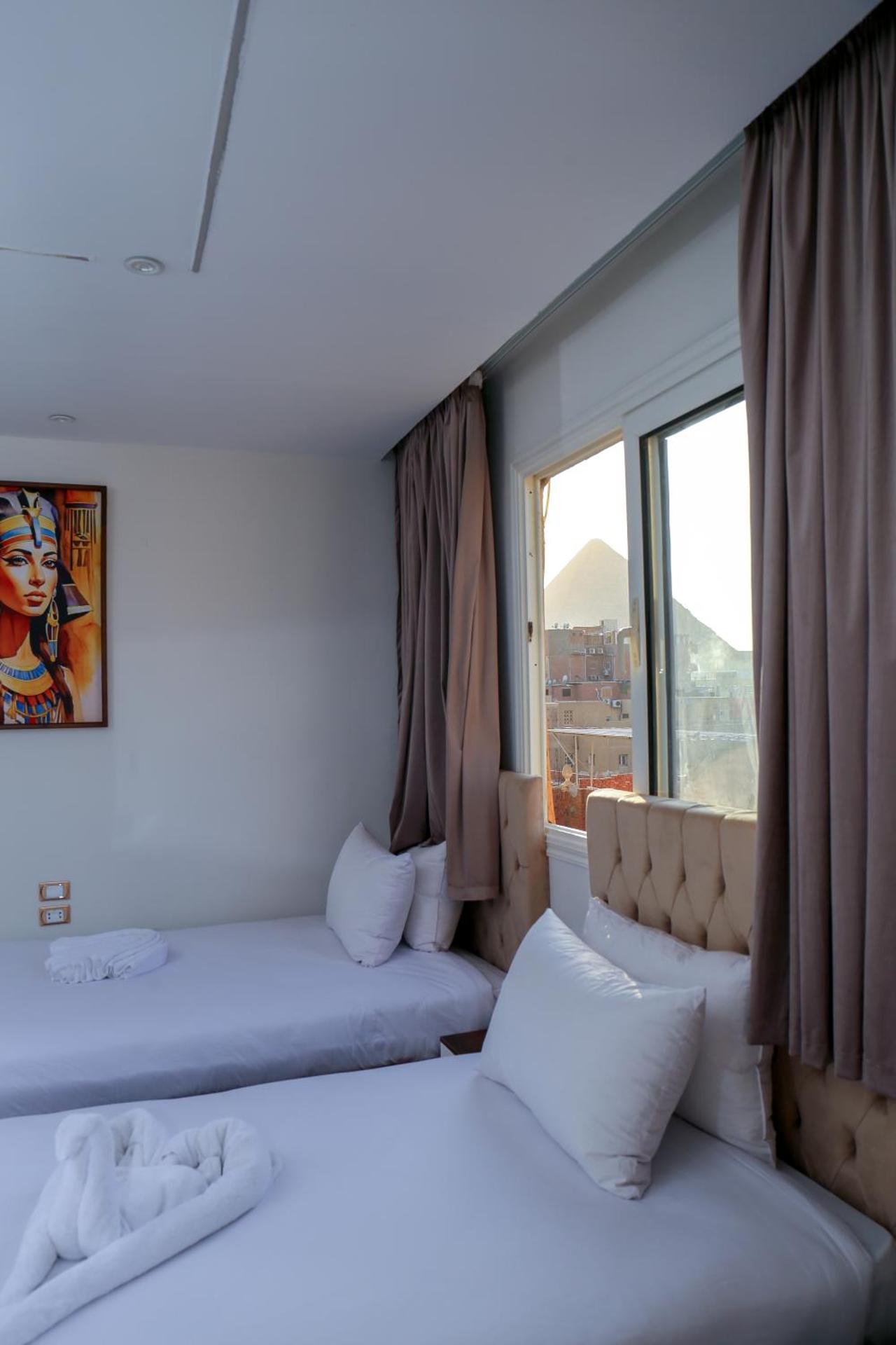 AMADEOS pyramids inn - Photo 15
