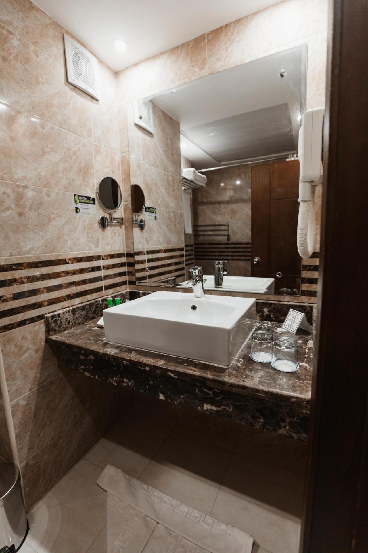 Golden Beach Resort - Photo 21