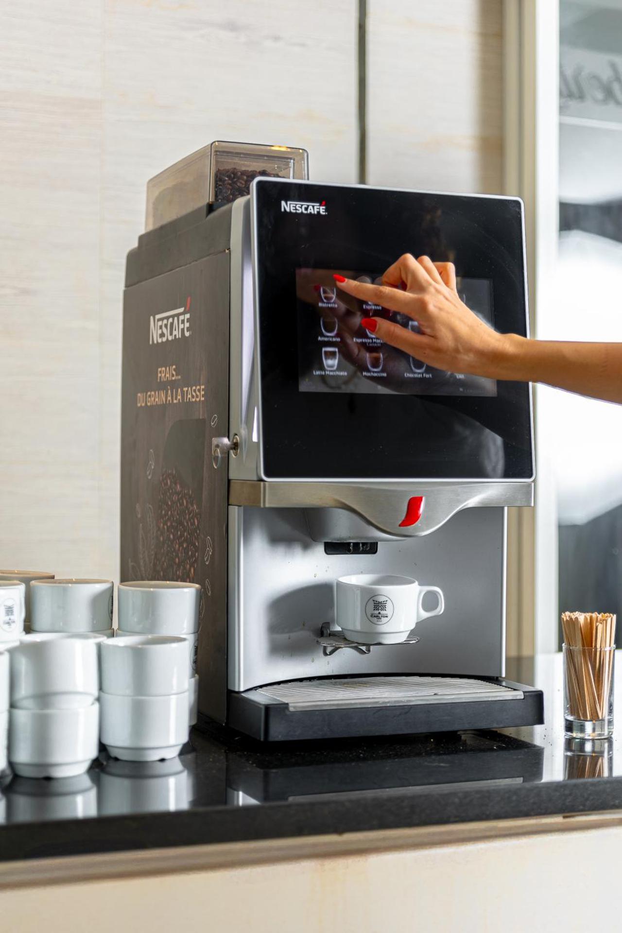 Hotel Carlton - Photo 50