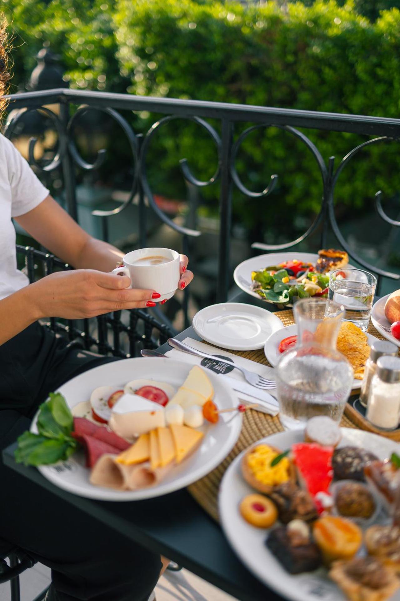 Hotel Carlton - Photo 37