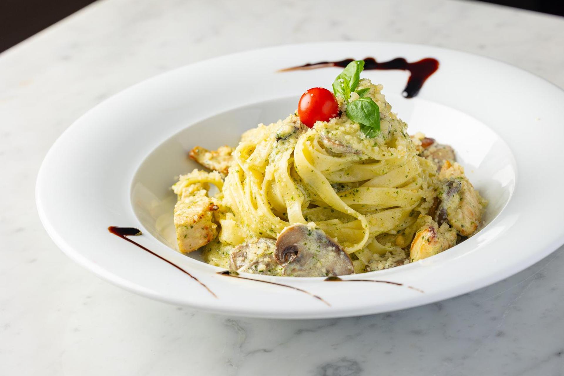 Hotel Carlton - Photo 62