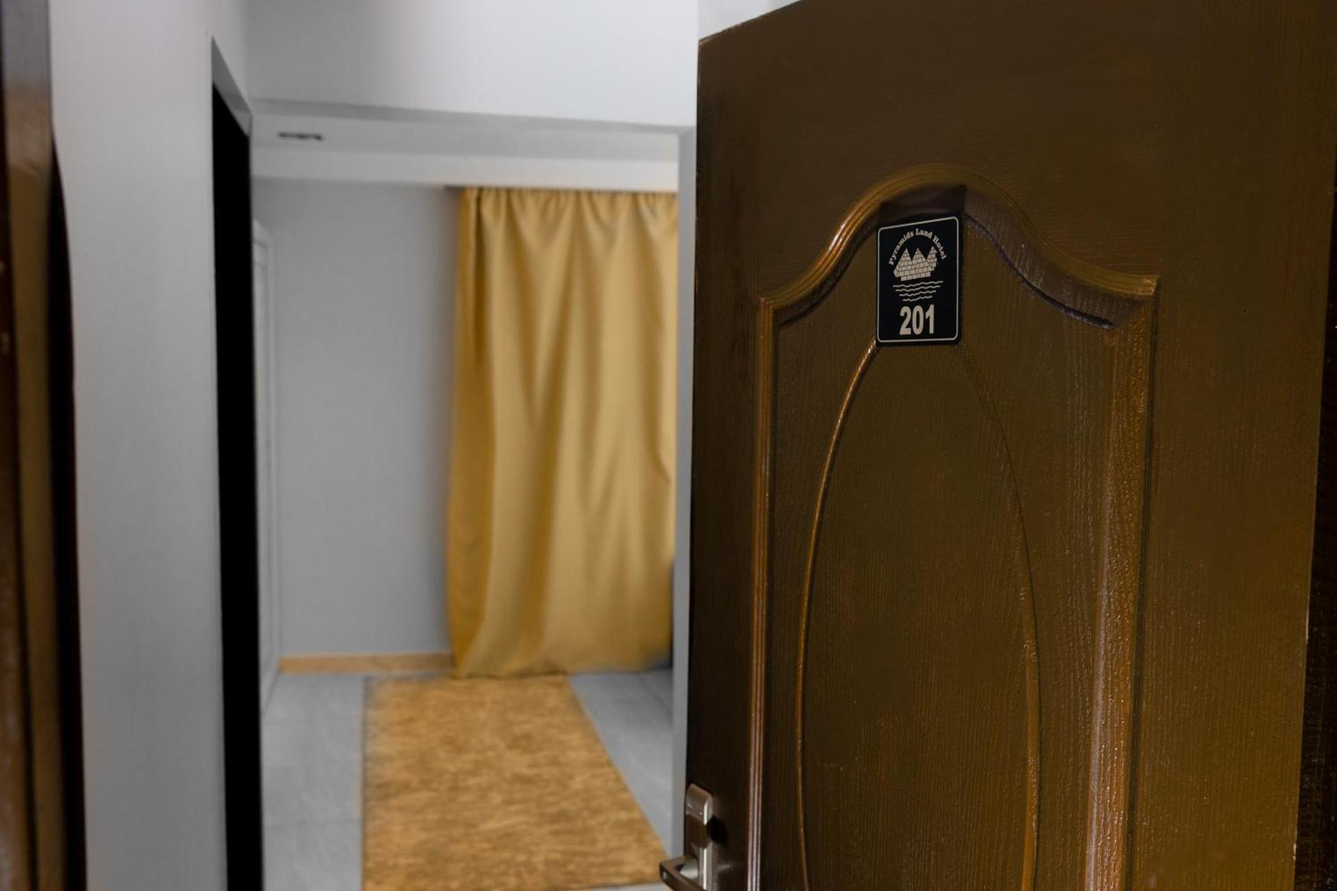 Pyramids Land View - Photo 47