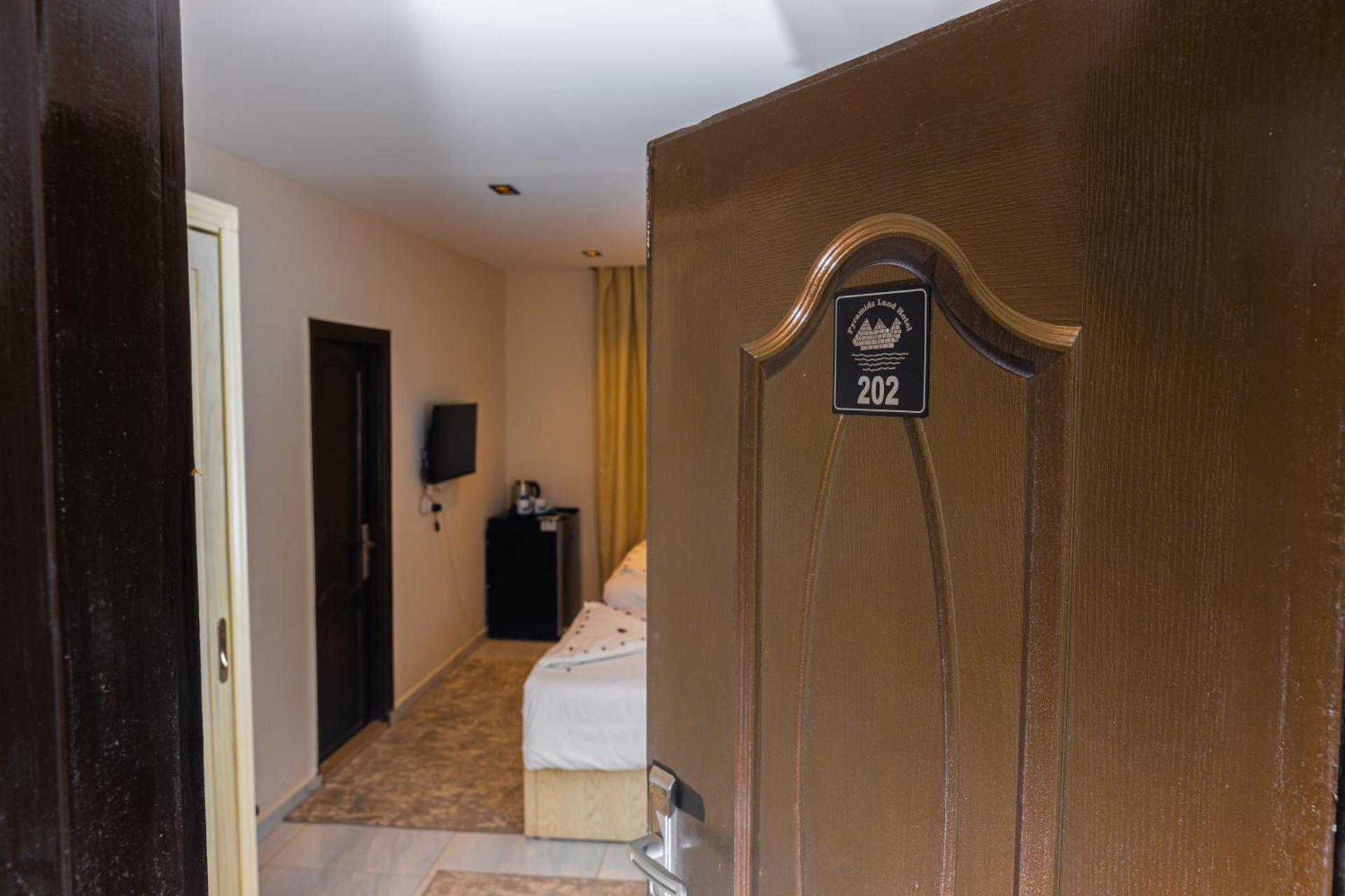 Pyramids Land View - Photo 48