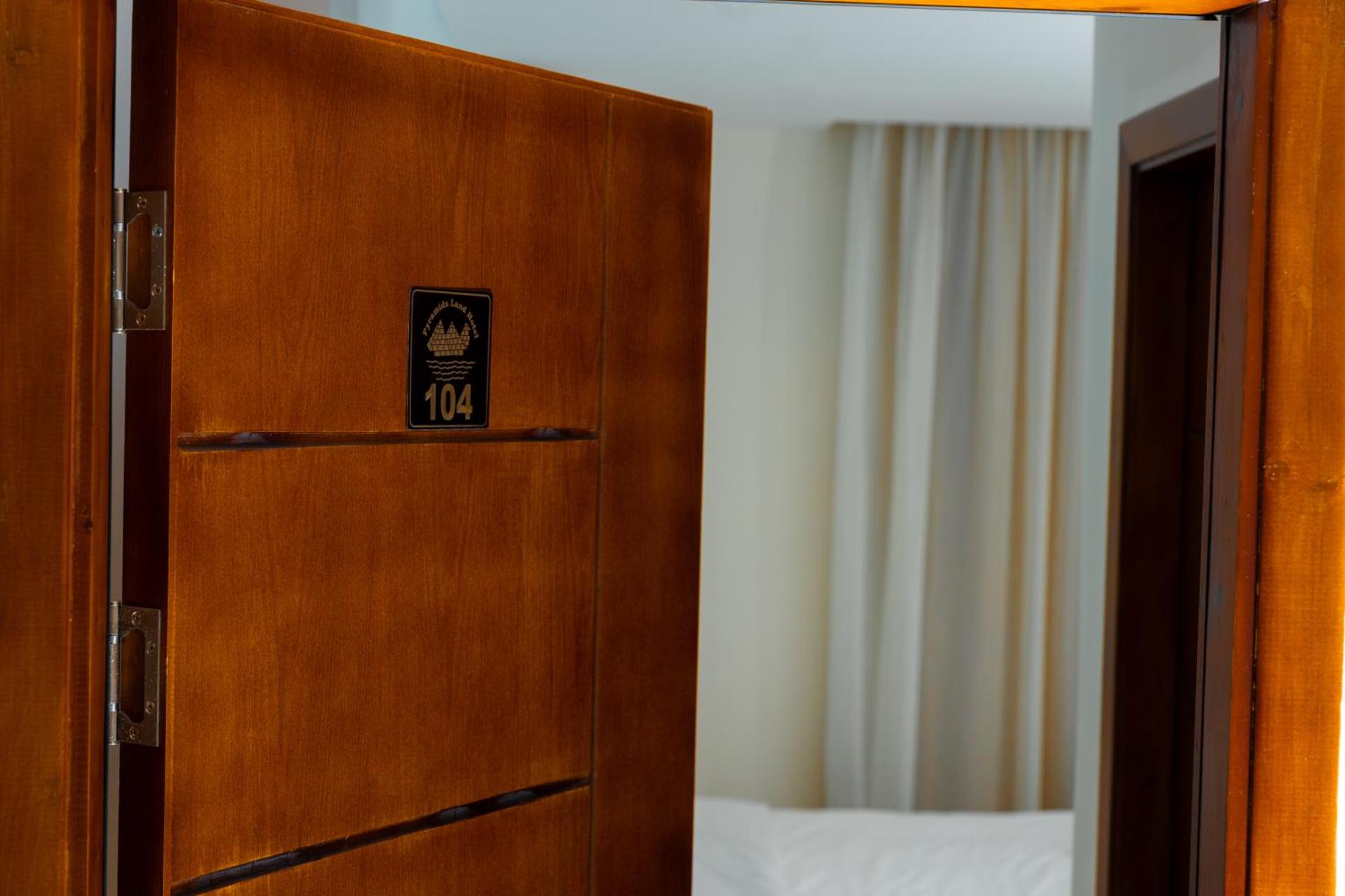 Pyramids Land View - Photo 39