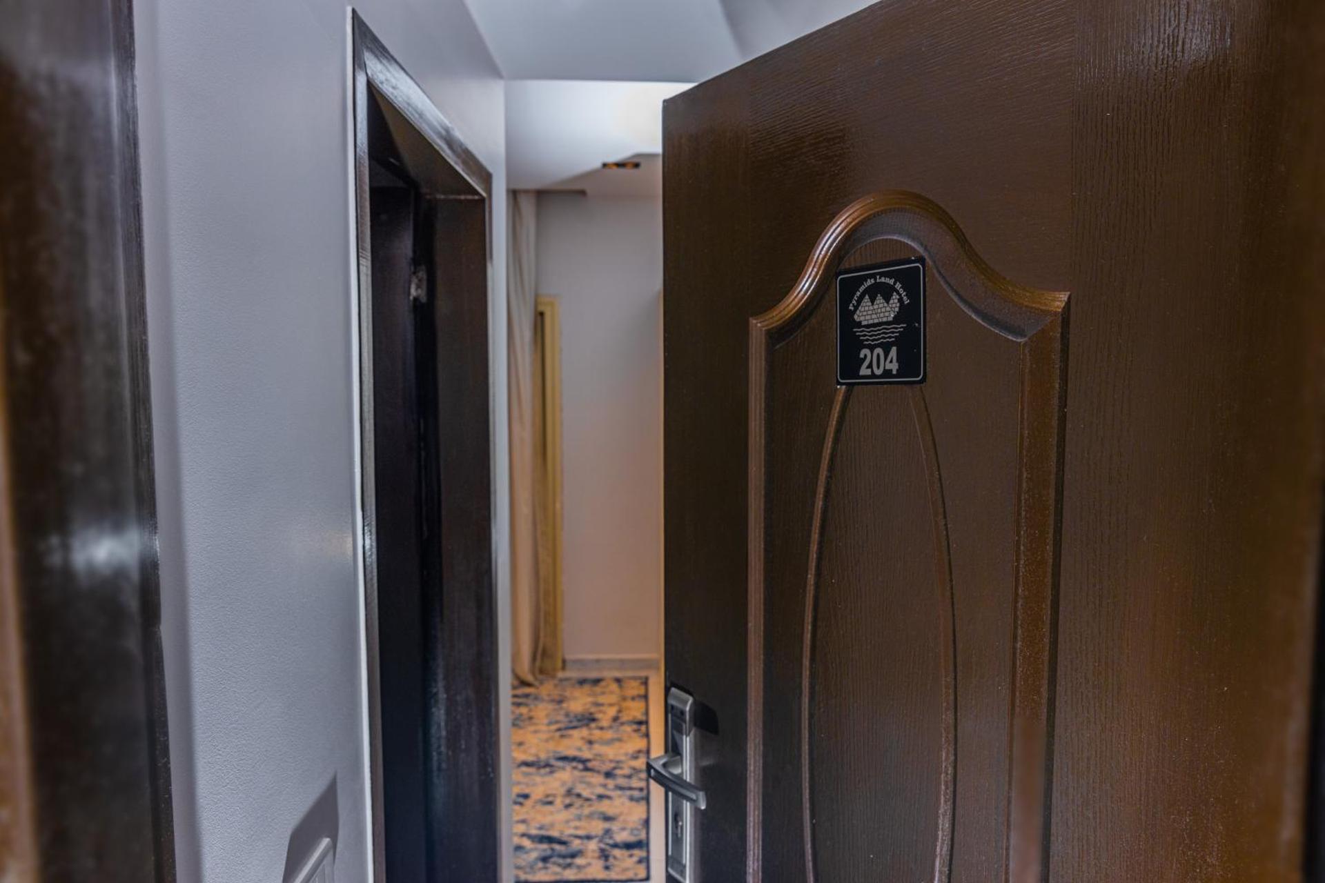 Pyramids Land View - Photo 64