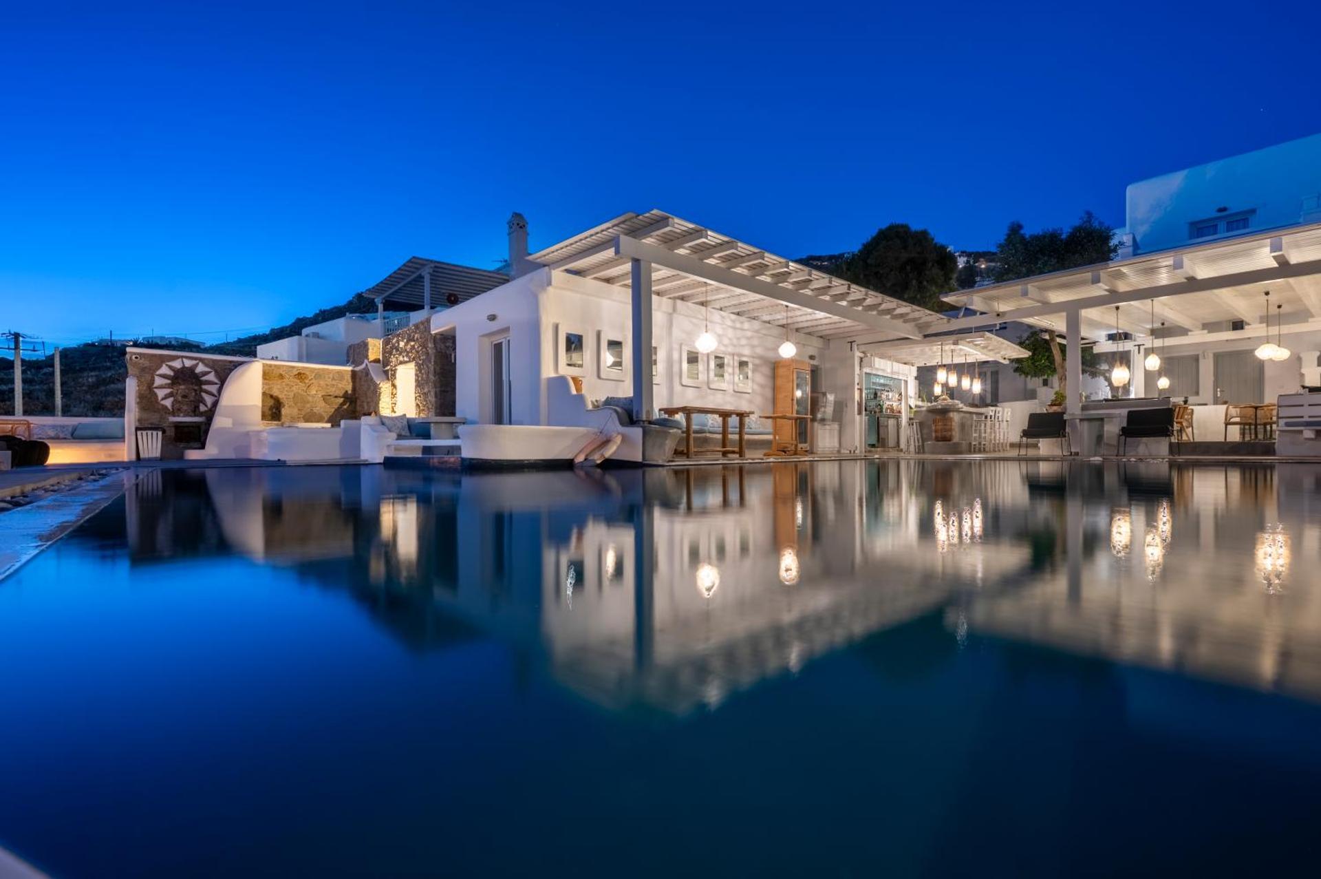 Flaskos Luxury Suites - Photo 130