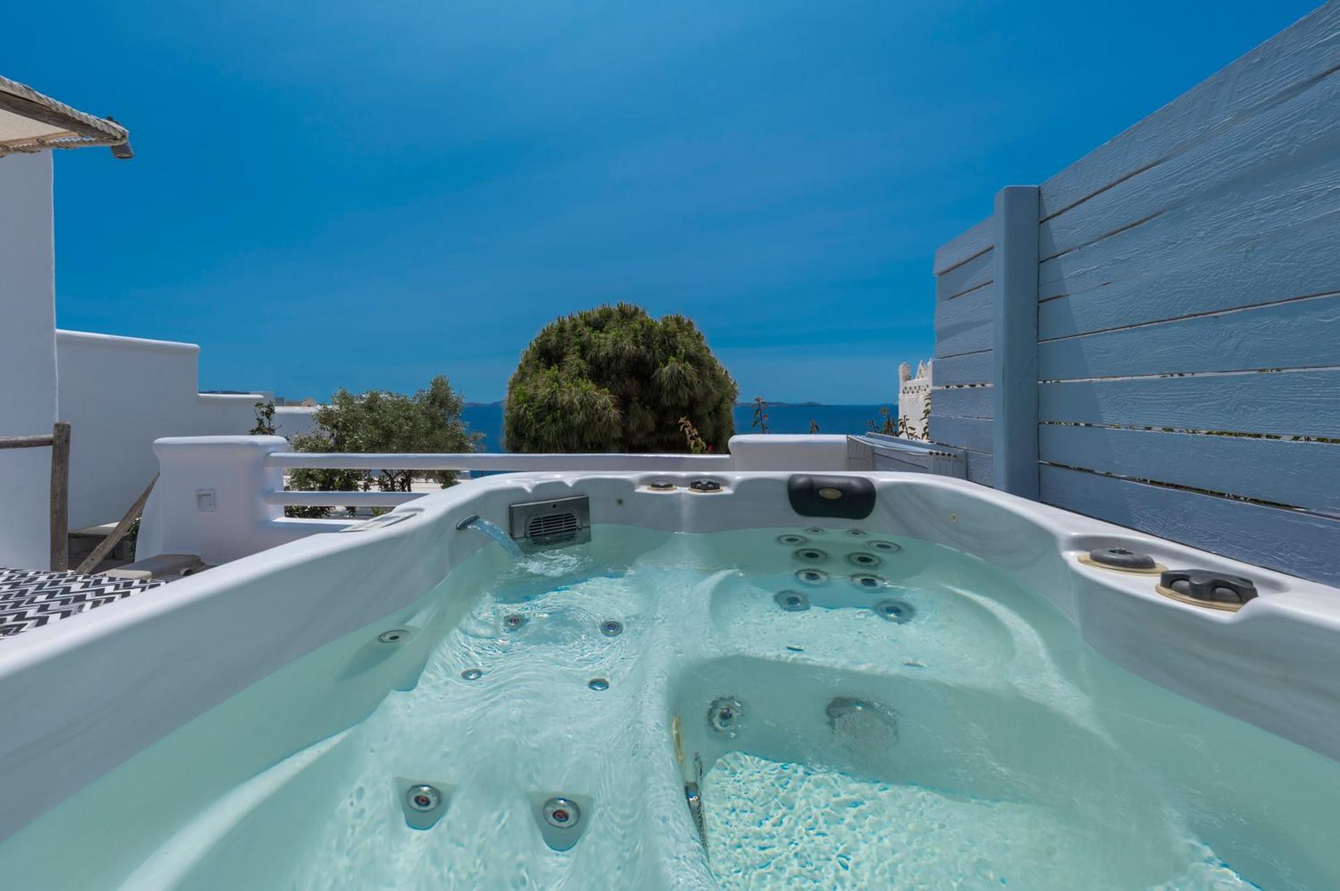 Duplex Suite Sea View with Jacuzzi